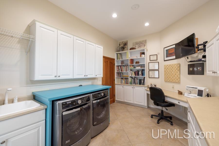 275 Forest Hills Drive Property Photo 45