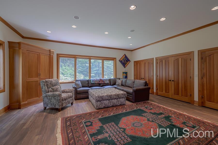 275 Forest Hills Drive Property Photo 51