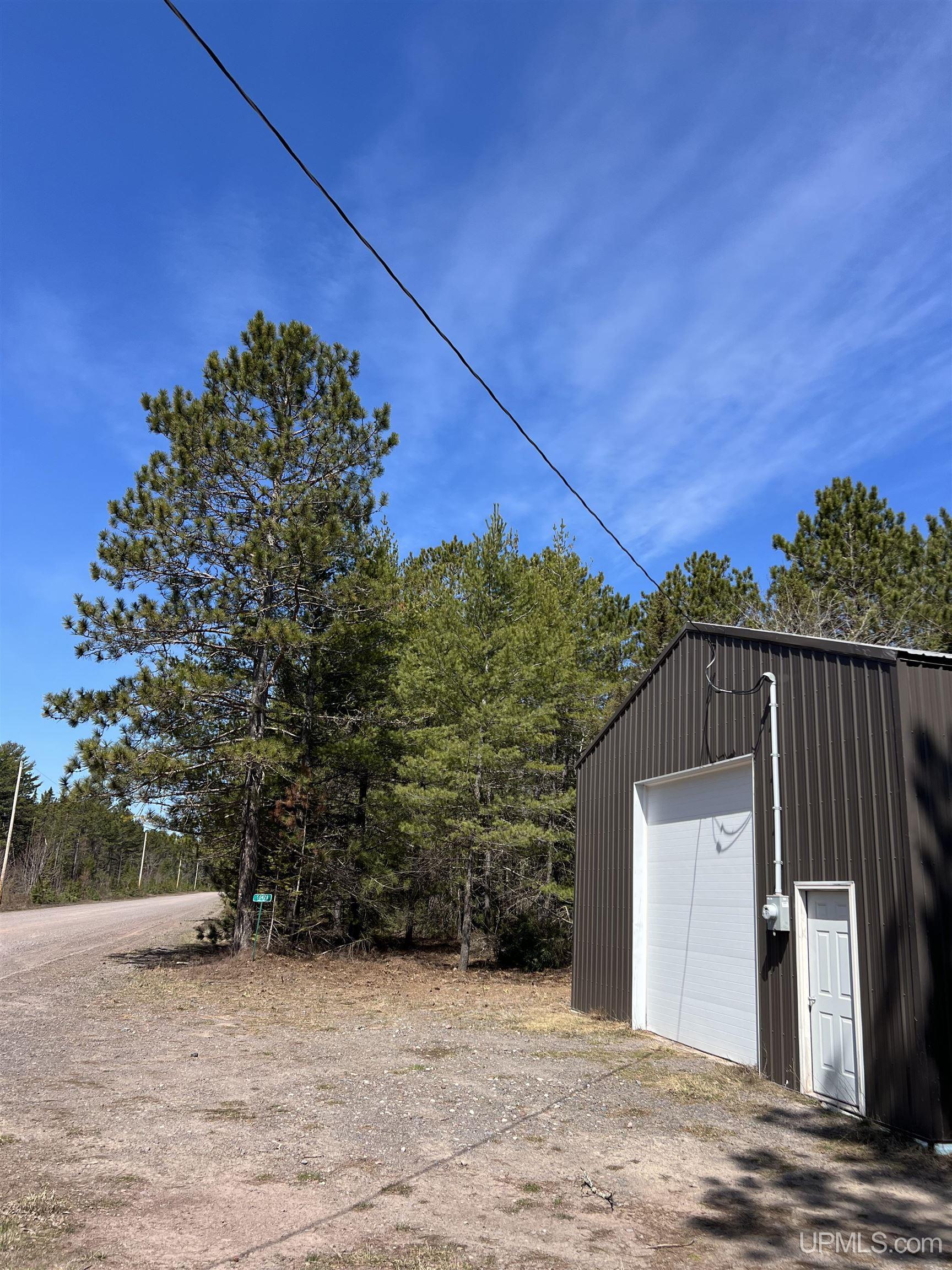 50428 Louis Point Road Property Photo 1