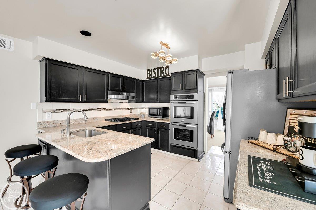 29263 W Chanticleer Street Property Photo 7