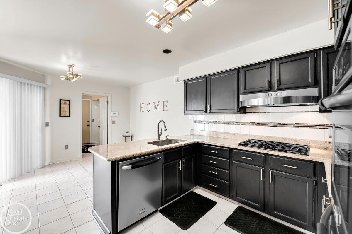 29263 W Chanticleer Street Property Photo 10