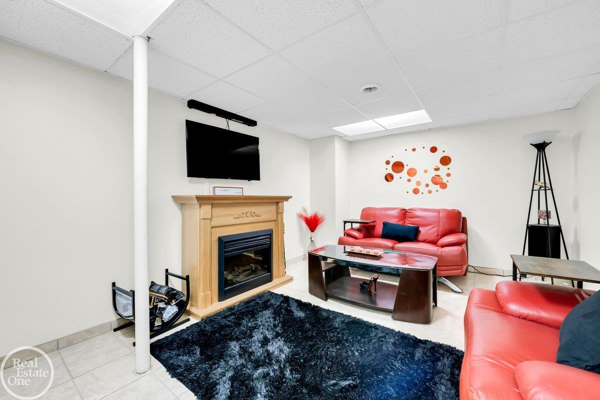 29263 W Chanticleer Street Property Photo 20