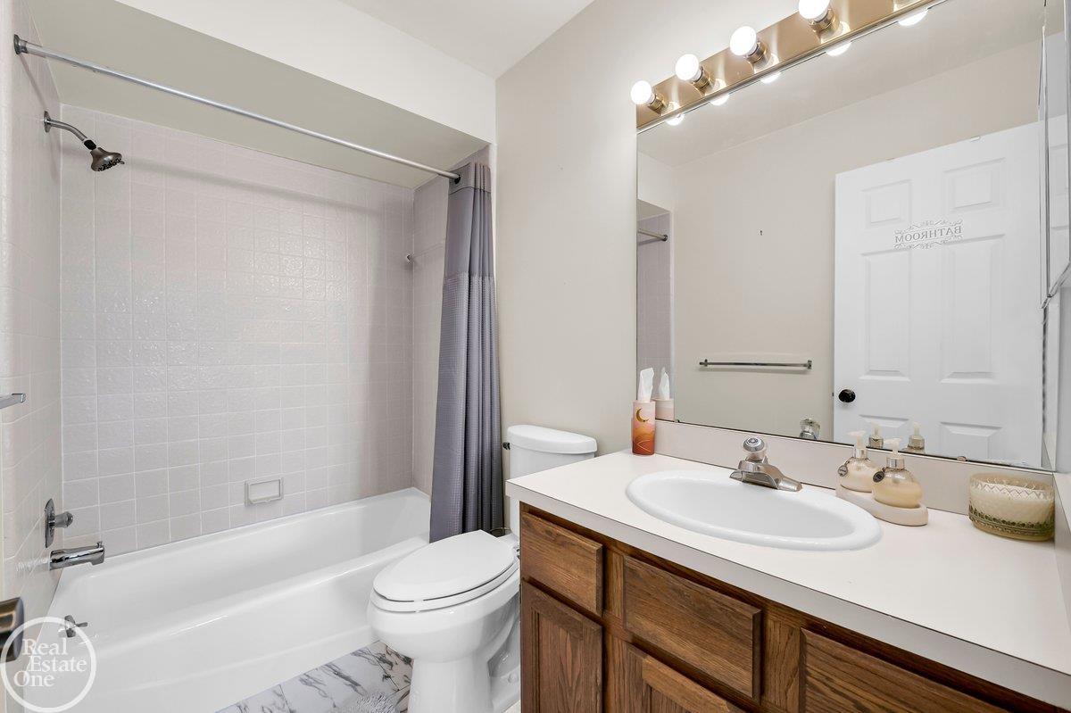 29263 W Chanticleer Street Property Photo 33