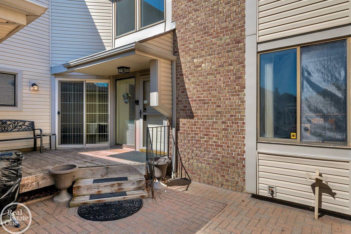 29263 W Chanticleer Street Property Photo 38
