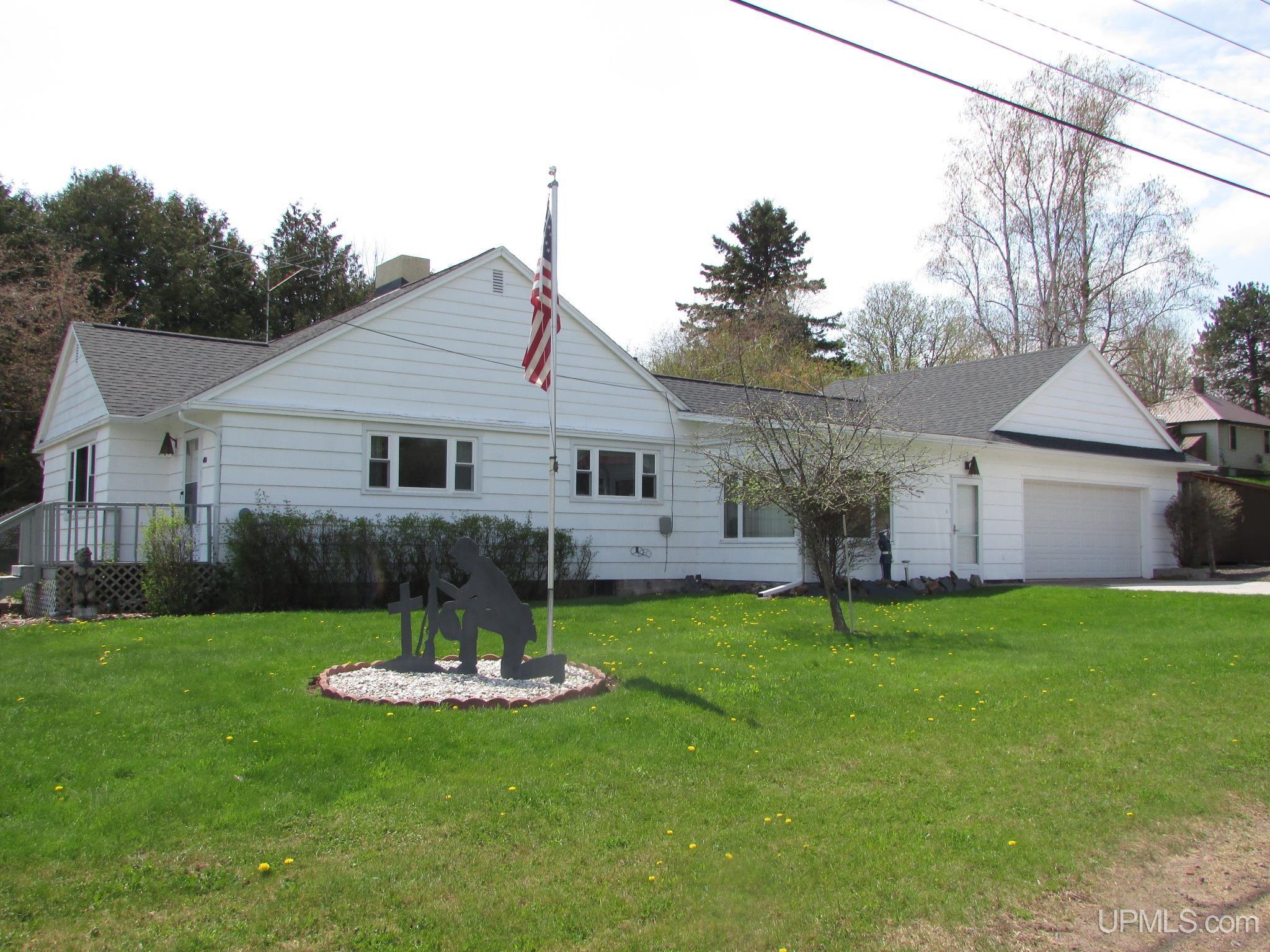 404 Bowling Avenue Village