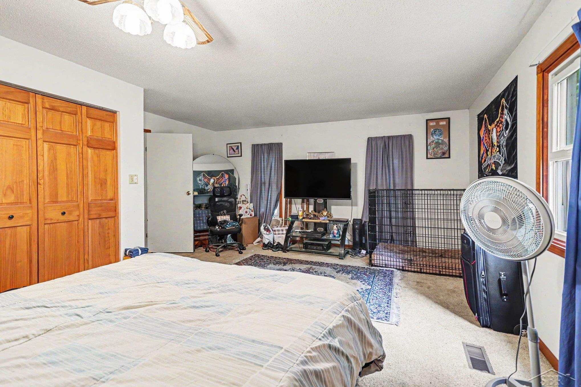 536 Warren Road Property Photo 17