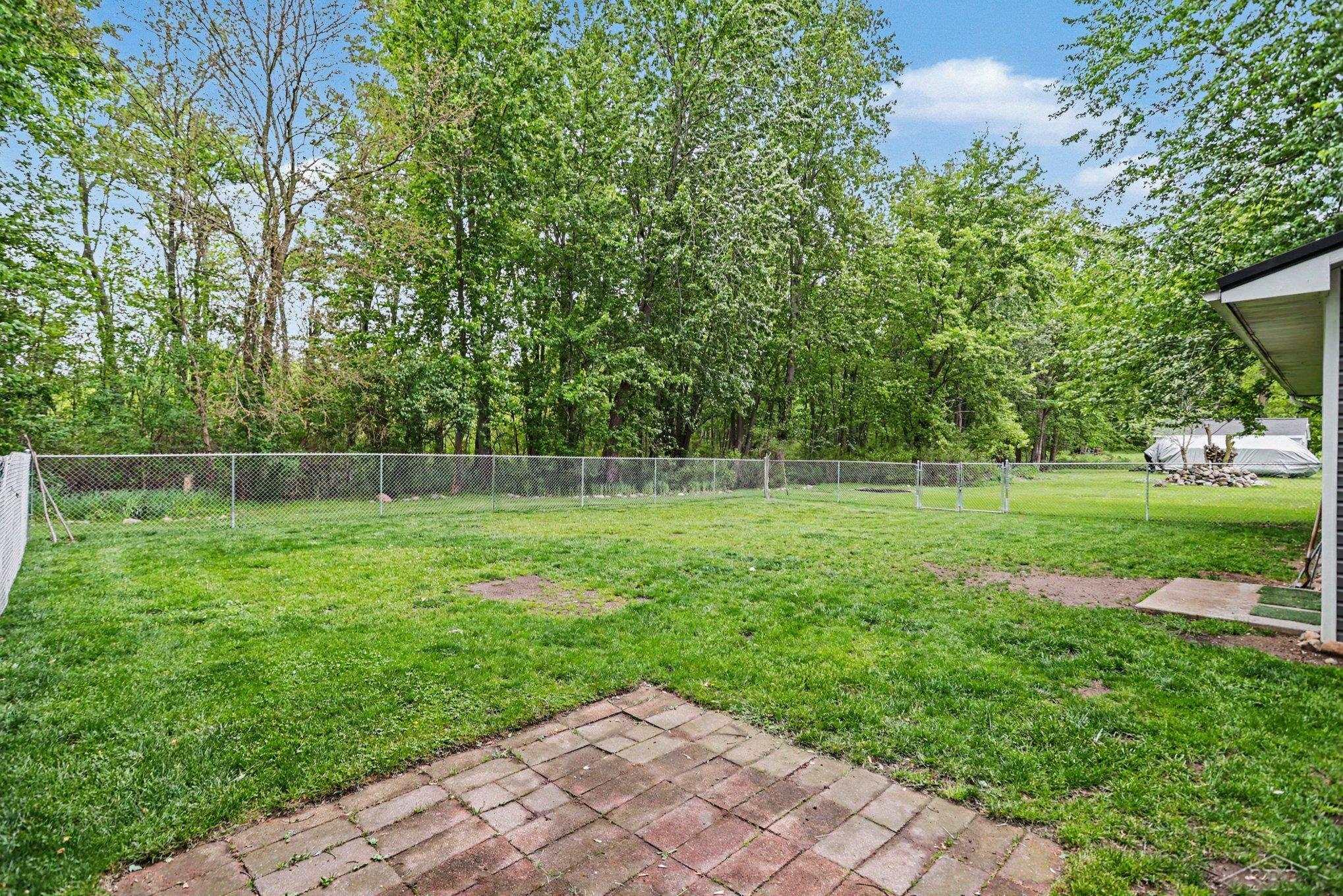 536 Warren Road Property Photo 25