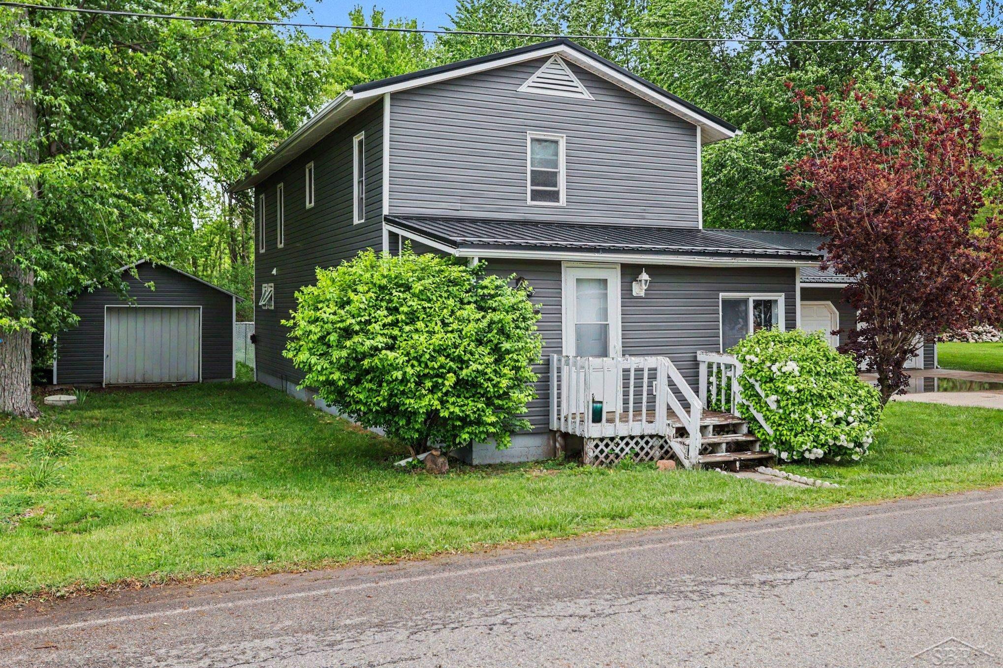 536 Warren Road Property Photo 27