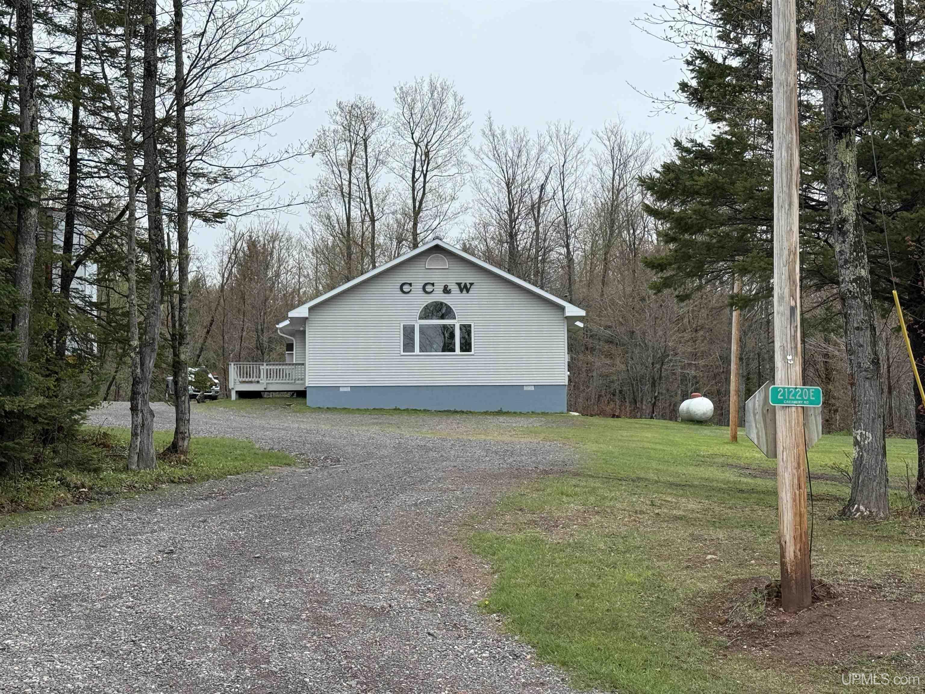 21220 Creamery Road Property Photo 1