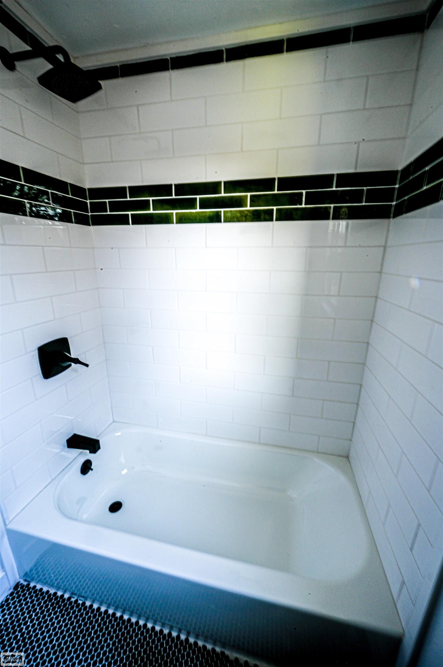 15829 Minock Street Property Photo 11