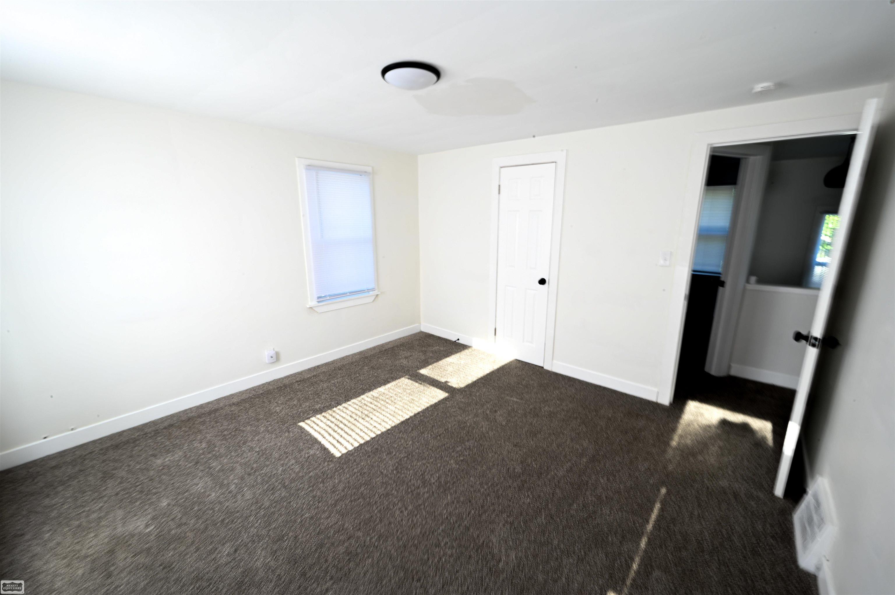15829 Minock Street Property Photo 16