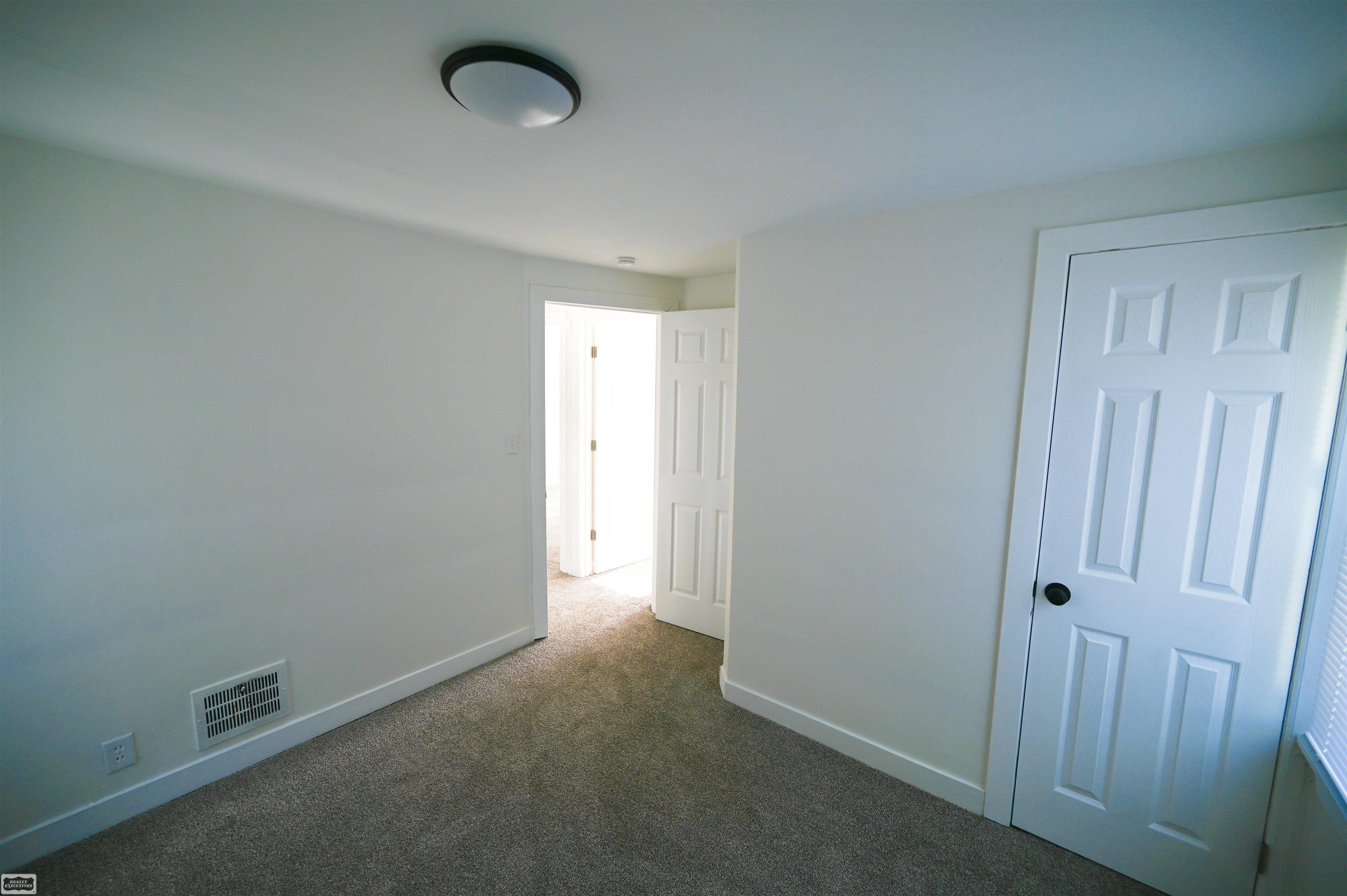 15829 Minock Street Property Photo 18