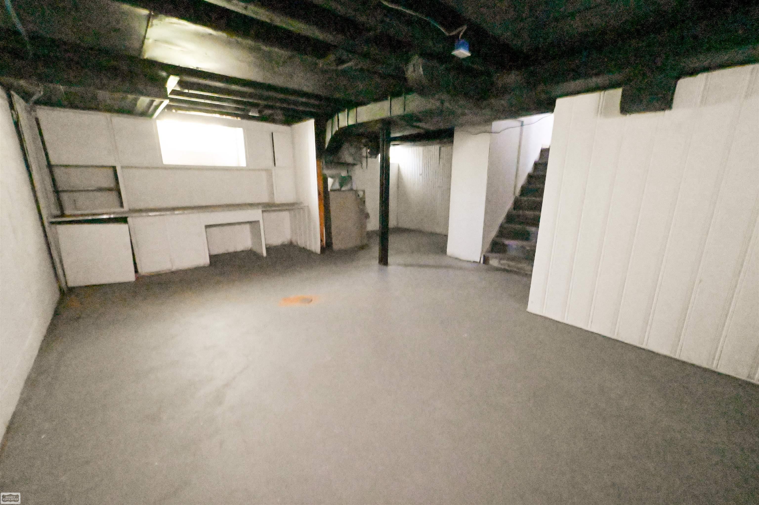 15829 Minock Street Property Photo 24
