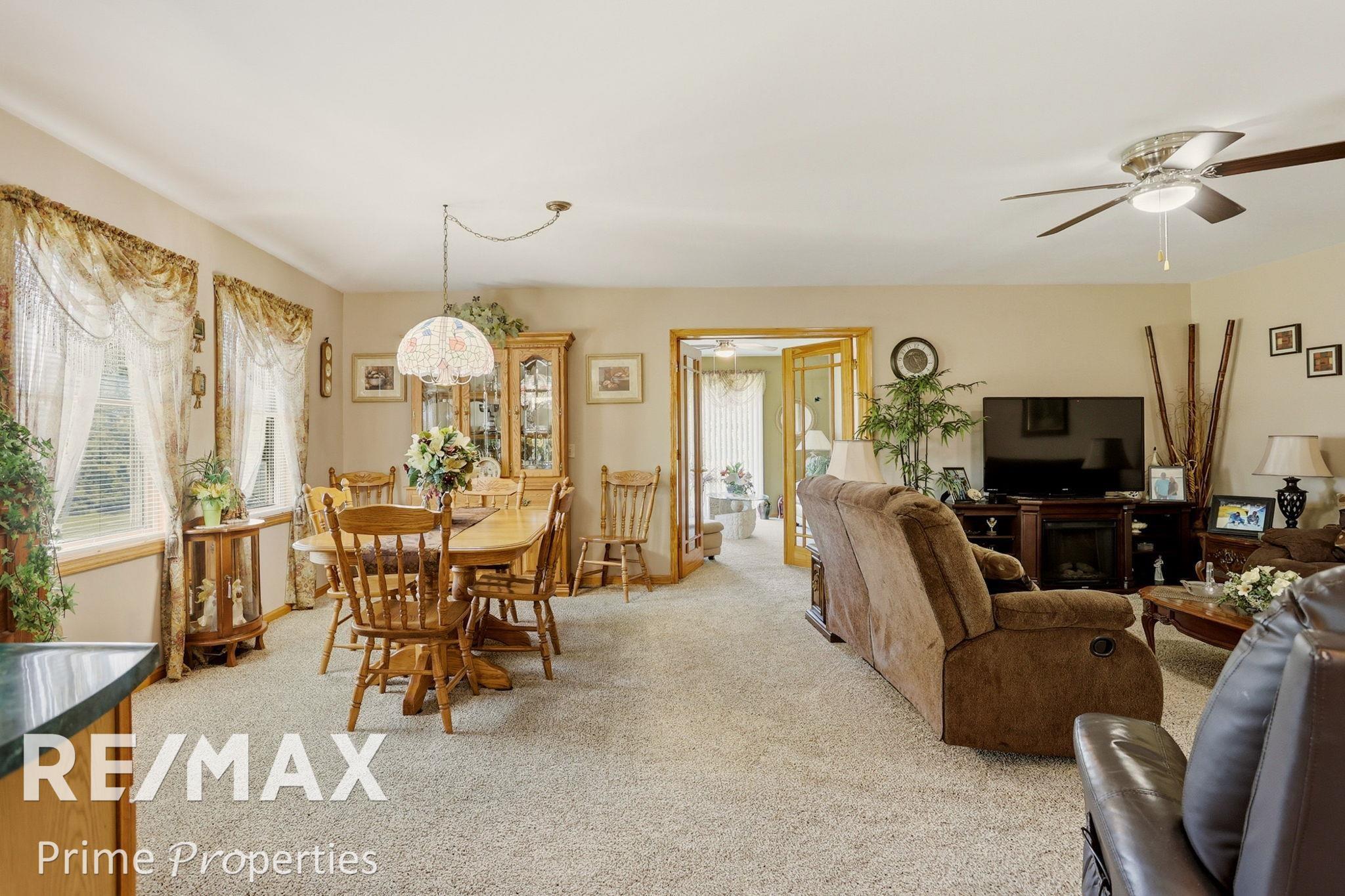 872 Huron Crest Drive Property Photo 15