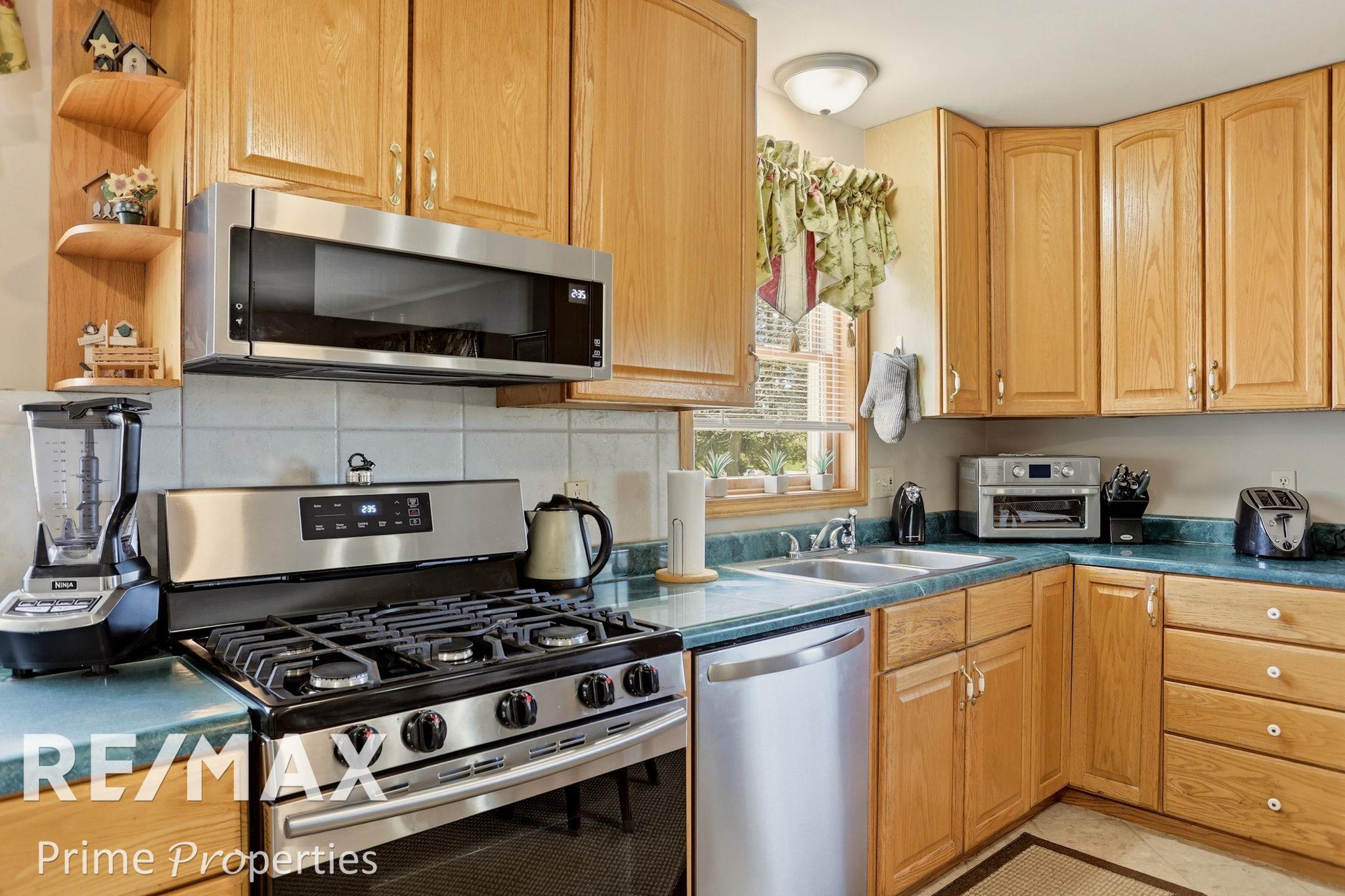 872 Huron Crest Drive Property Photo 24