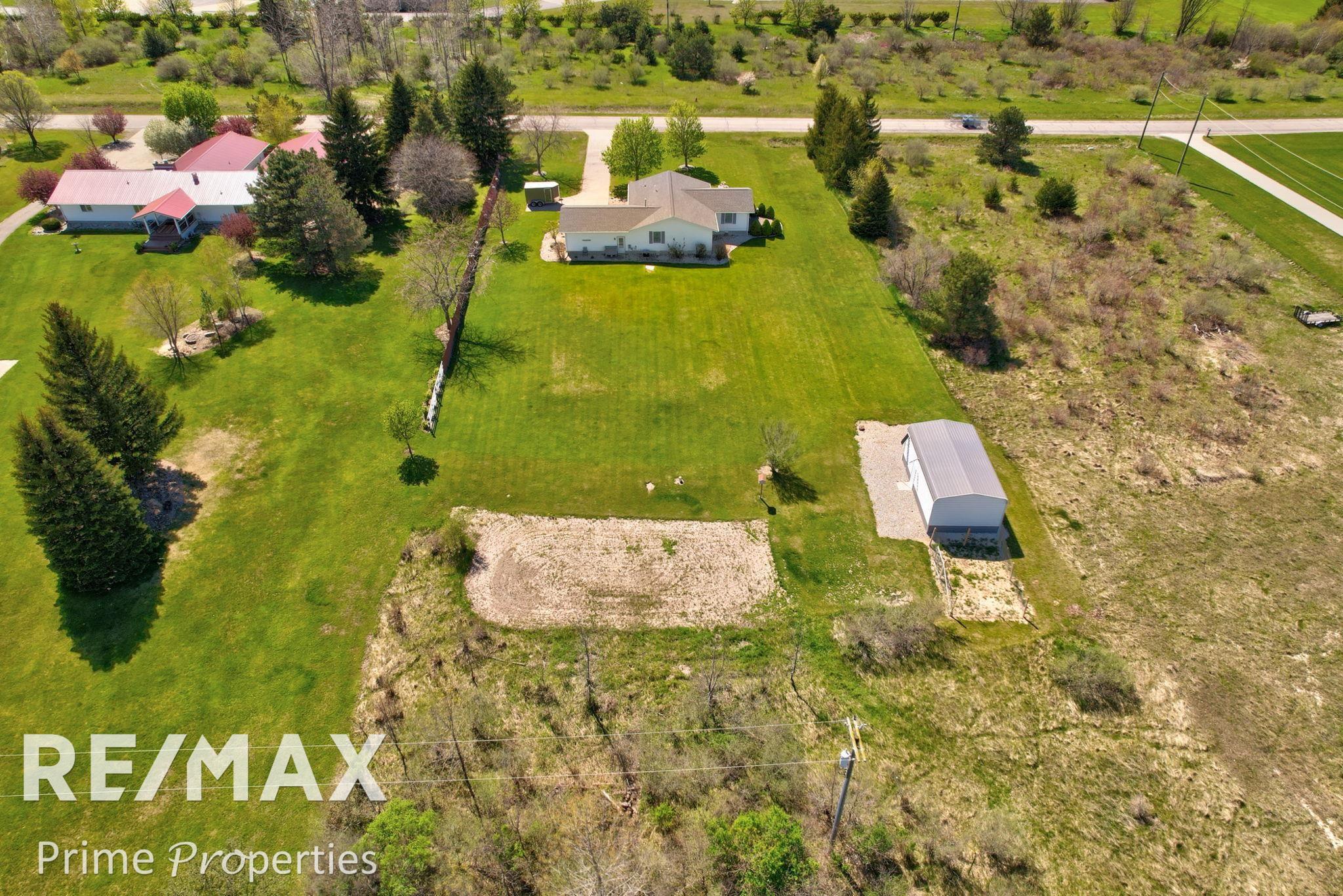872 Huron Crest Drive Property Photo 56