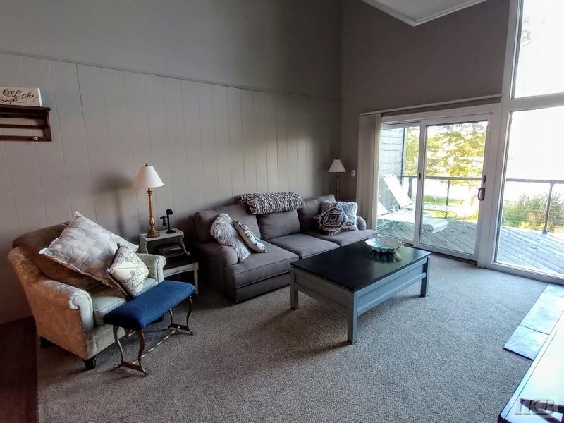 2119 Middle Haven Drive Property Photo 24