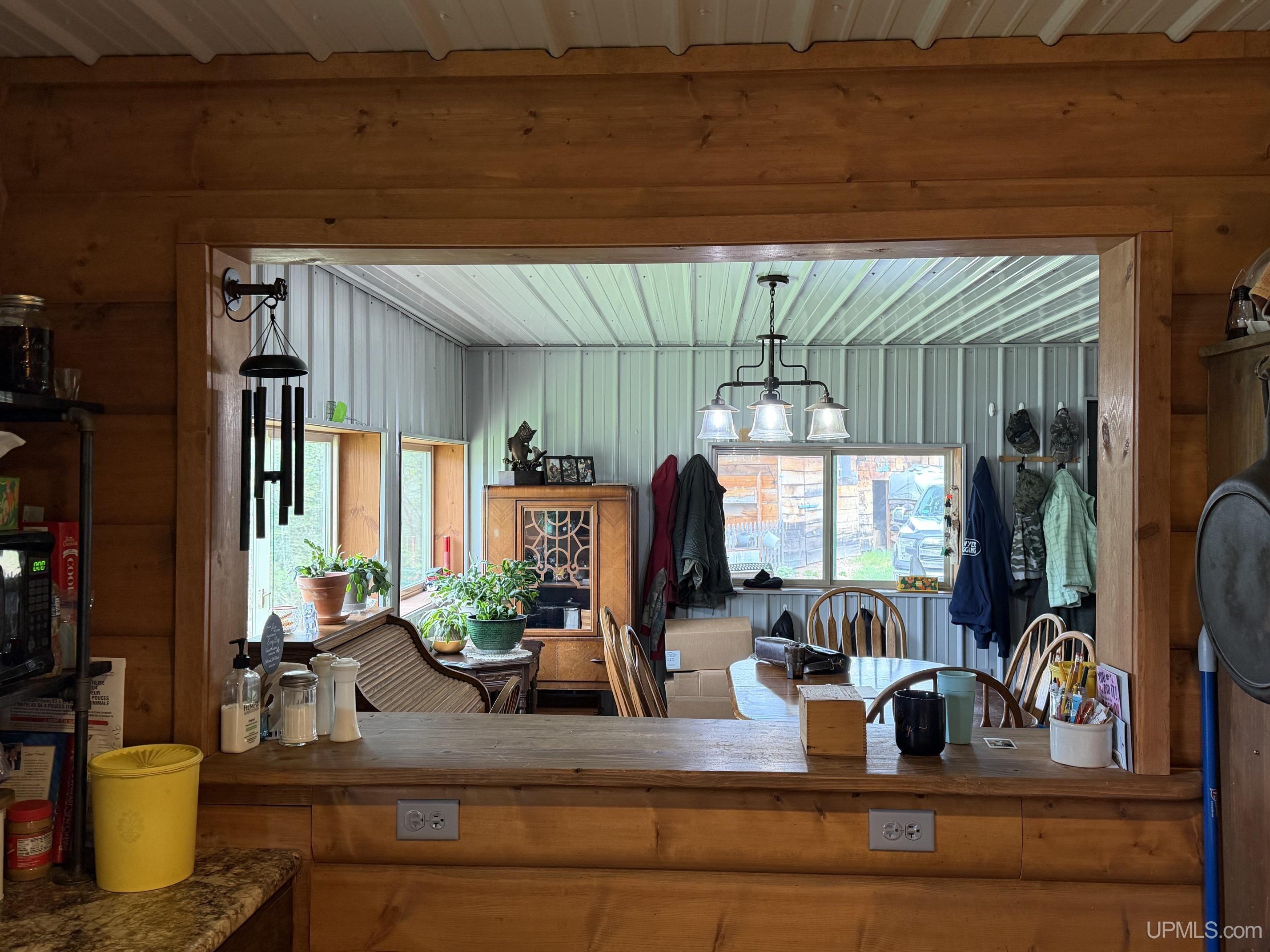 6803 Willet Lane Property Photo 13