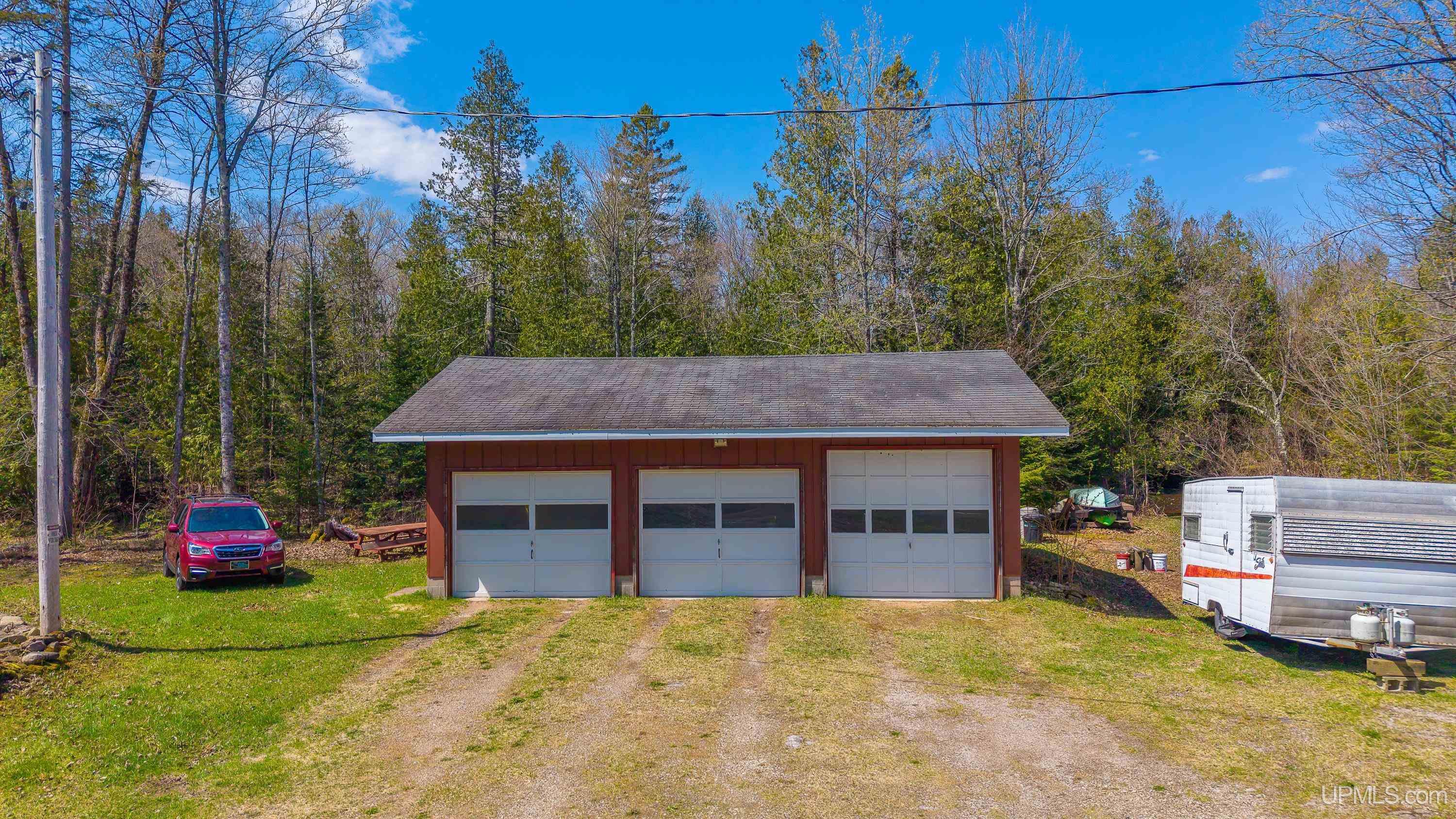N1277 Us 41 Highway Property Photo 30