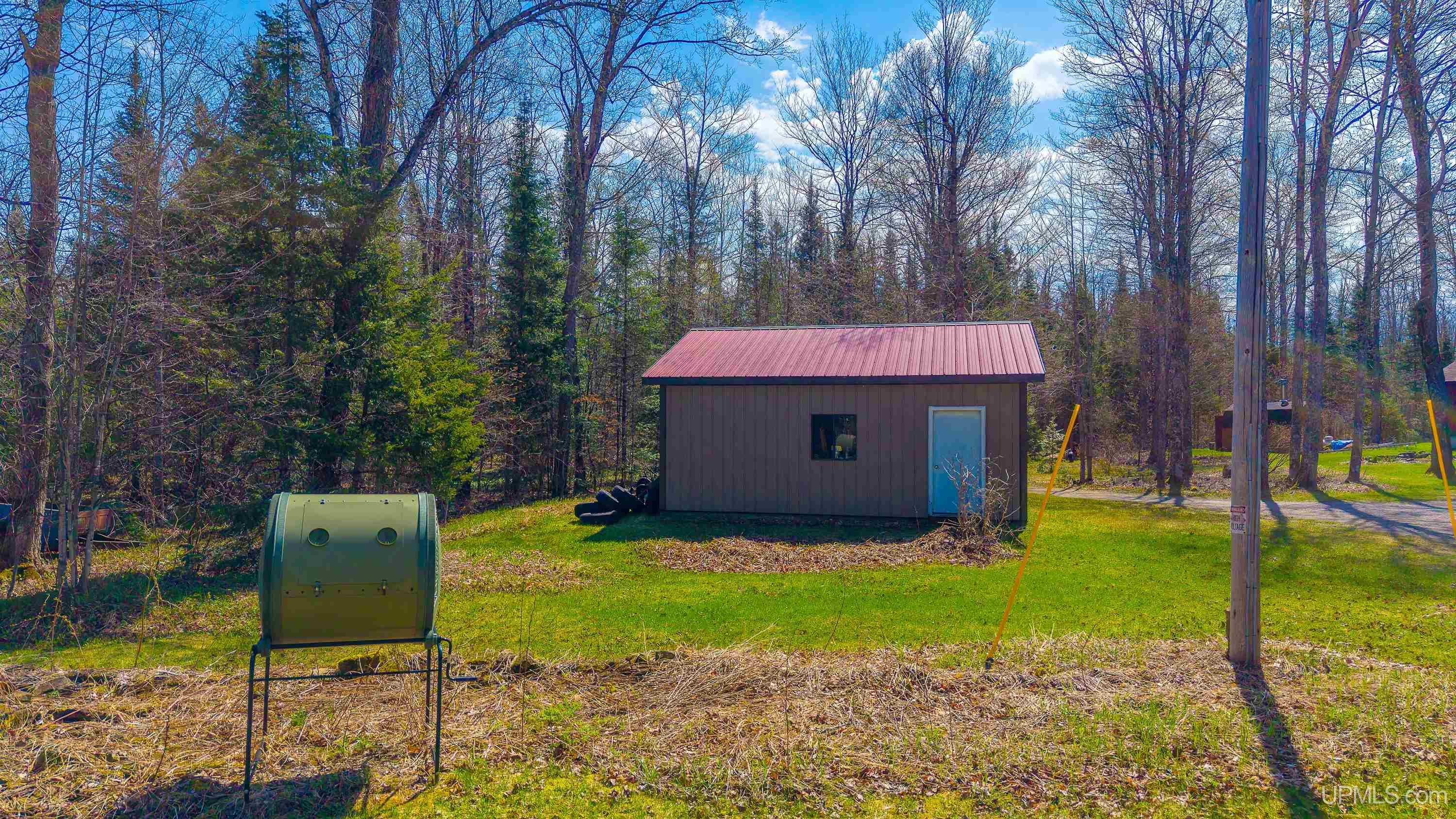 N1277 Us 41 Highway Property Photo 32