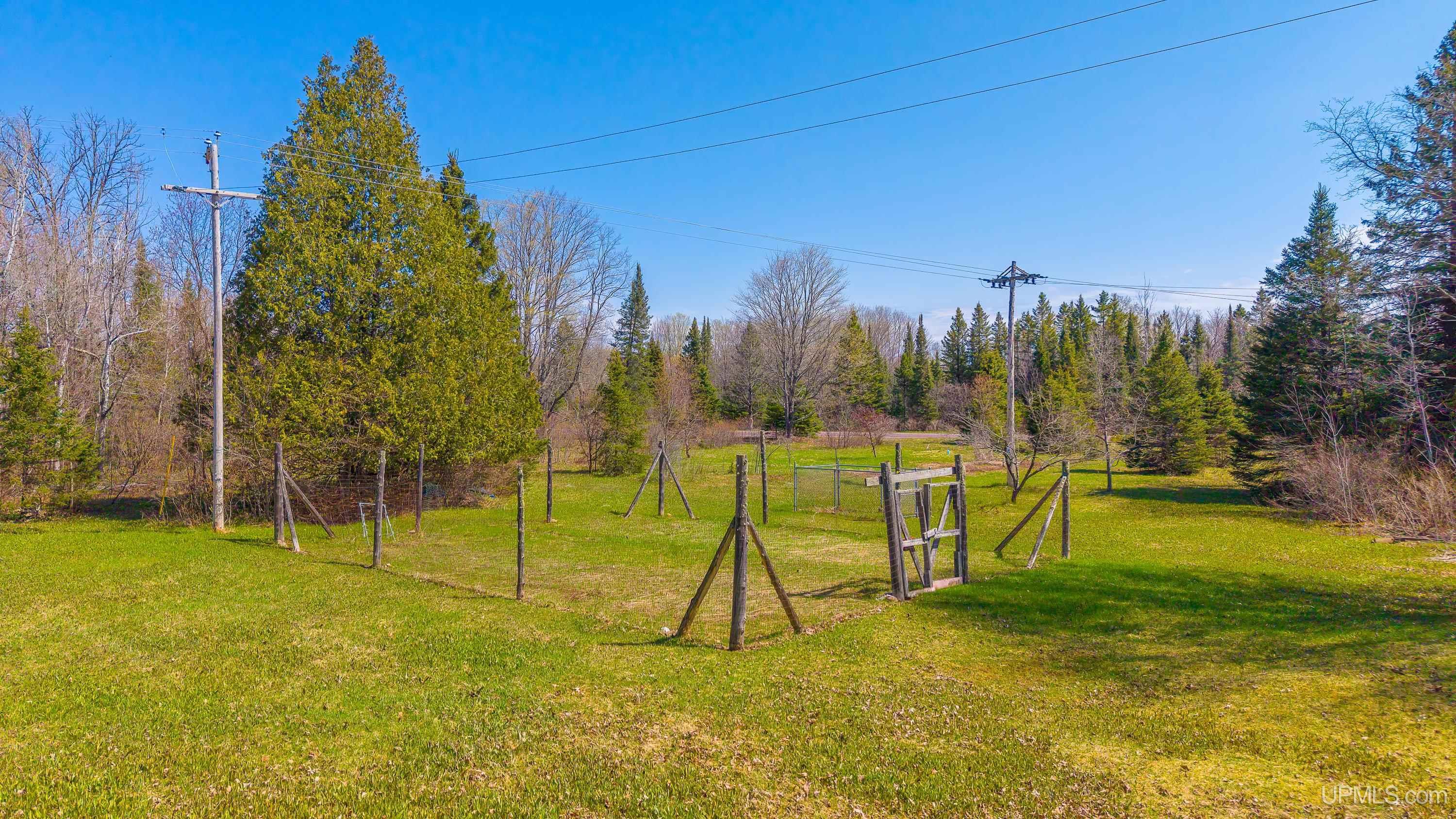N1277 Us 41 Highway Property Photo 34