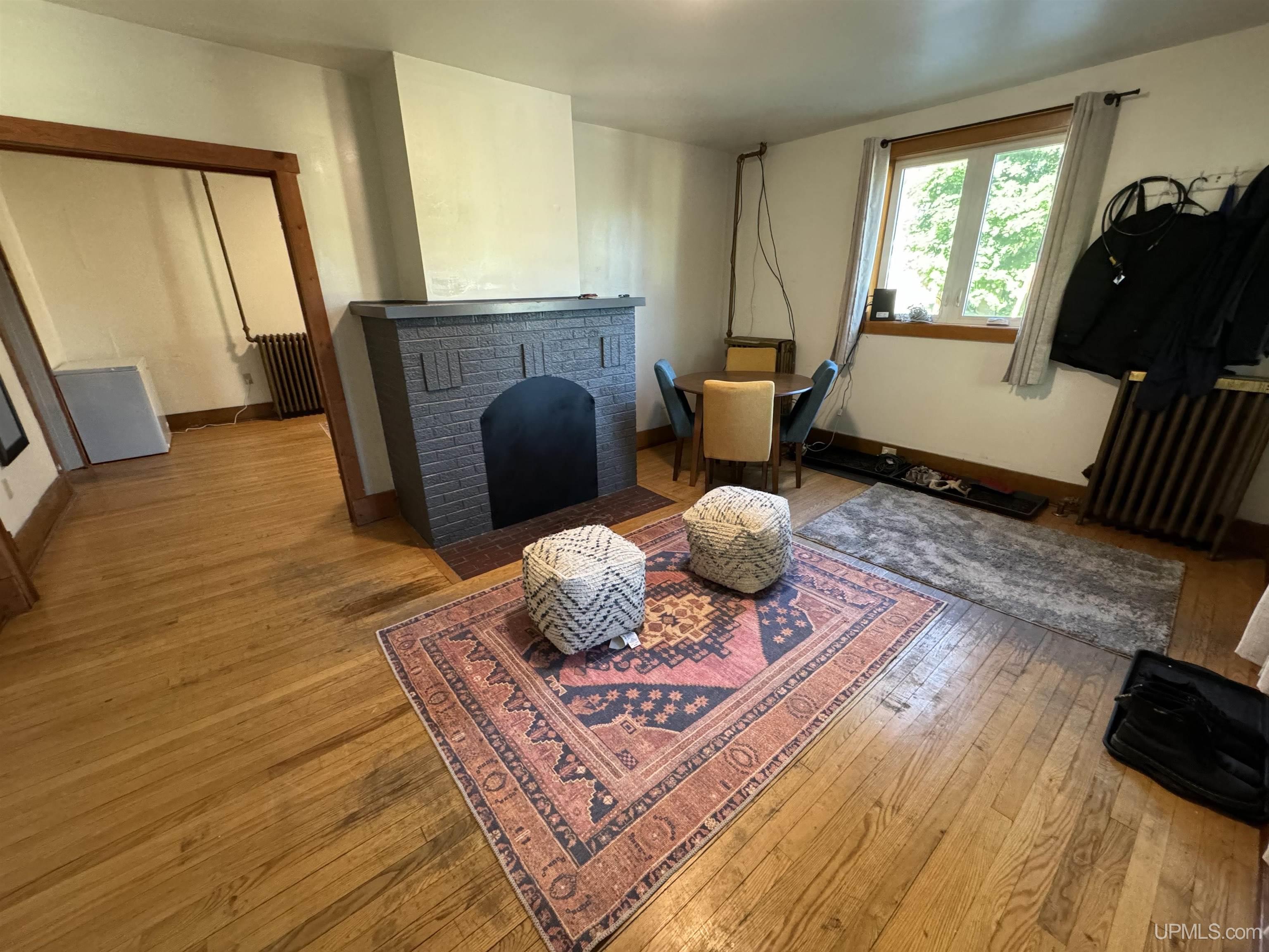 305 Bridge Street Property Photo 10