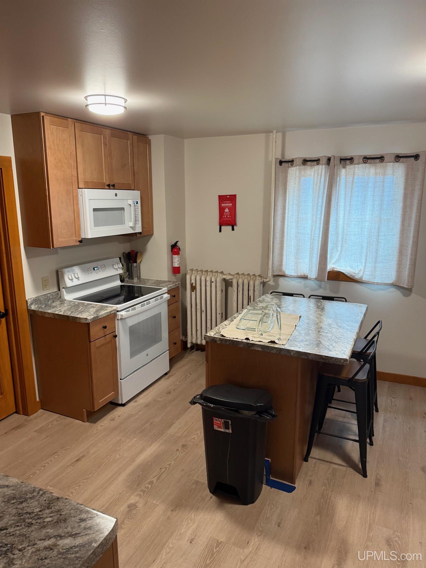 305 Bridge Street Property Photo 25