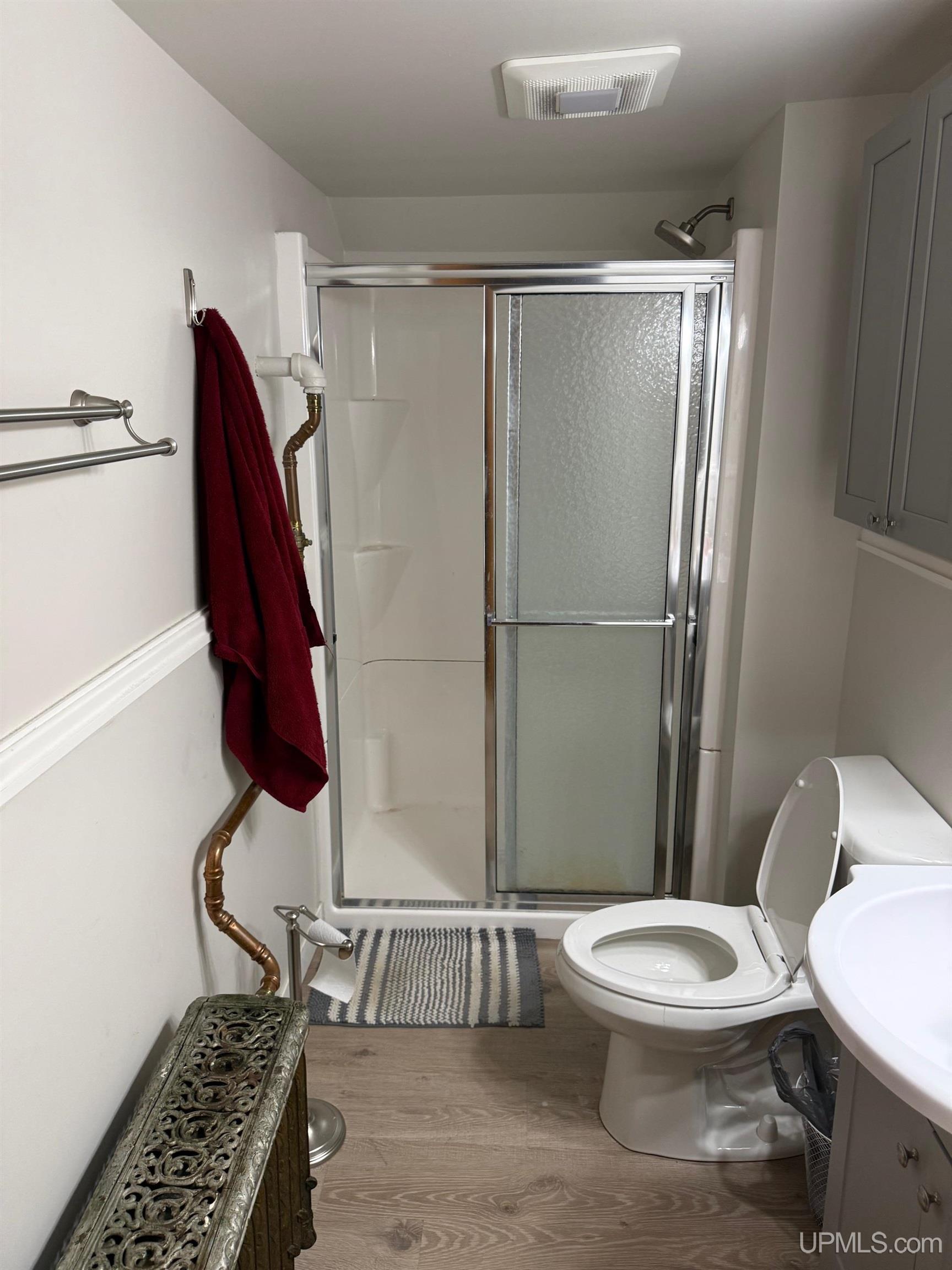 305 Bridge Street Property Photo 40