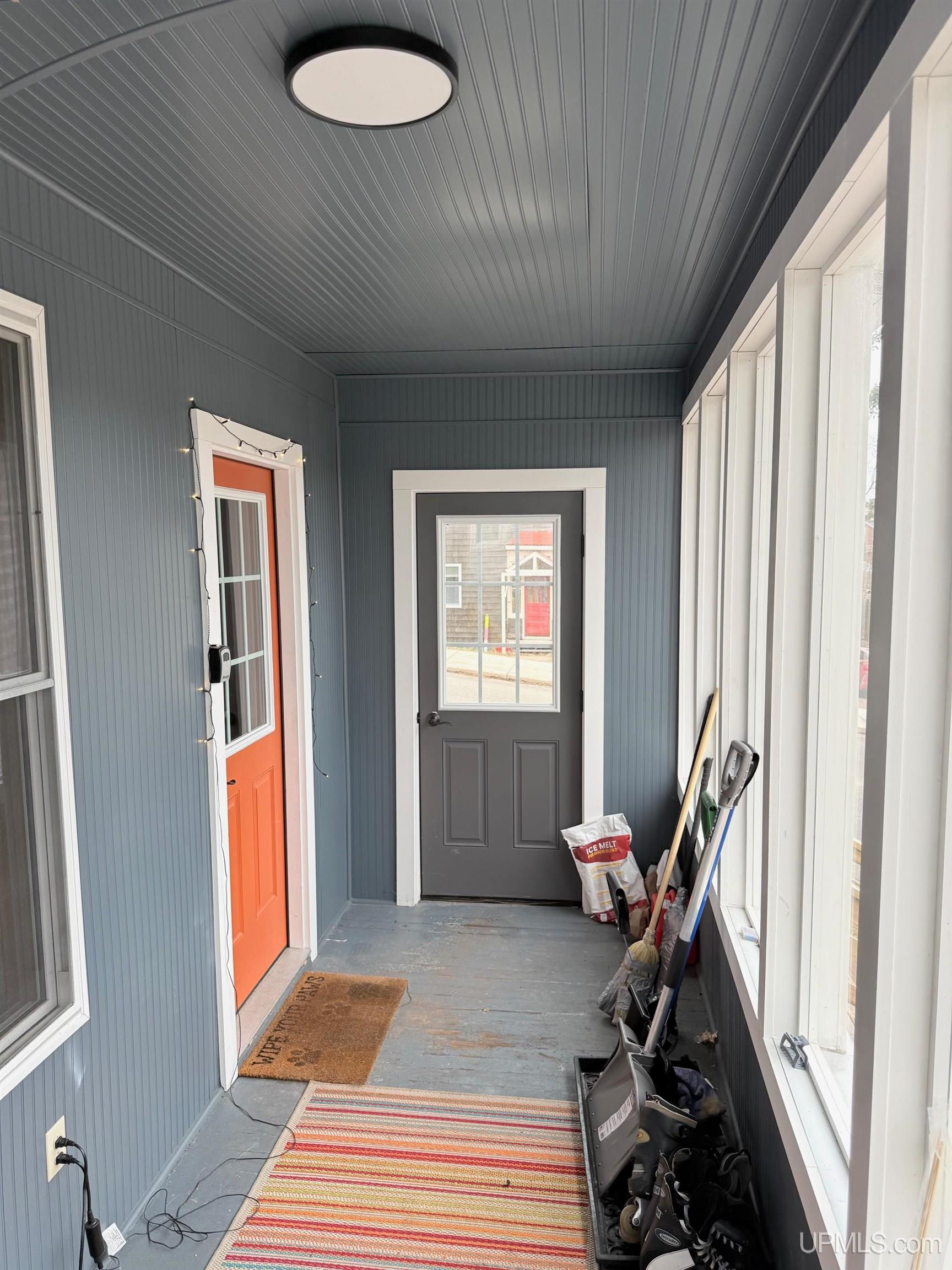 305 Bridge Street Property Photo 51