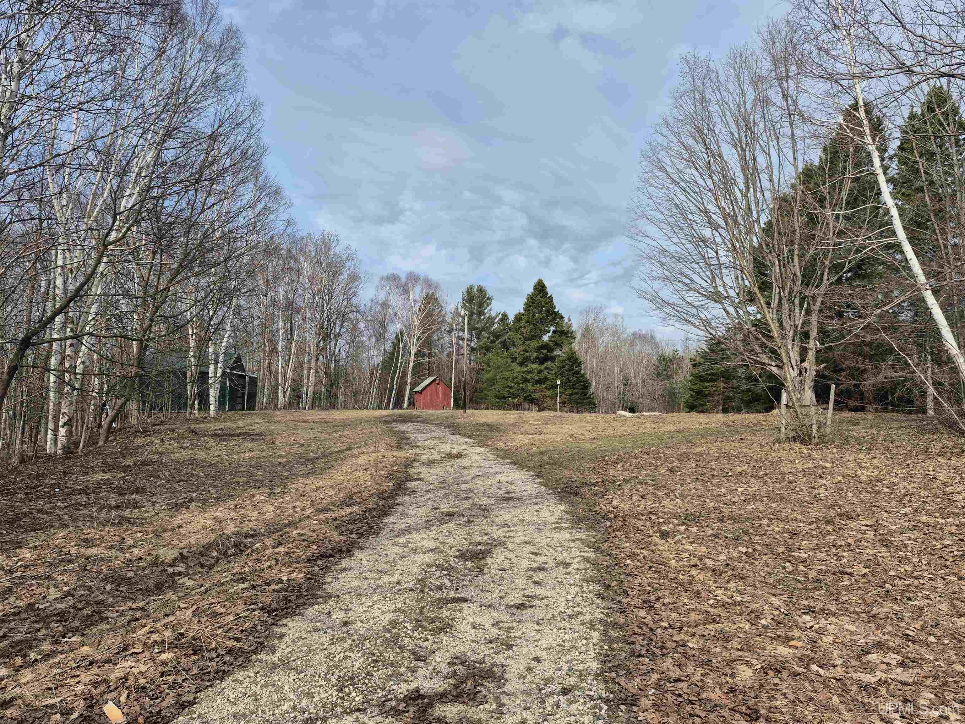 3754 W 20 Acres Quarry Road Property Photo 1