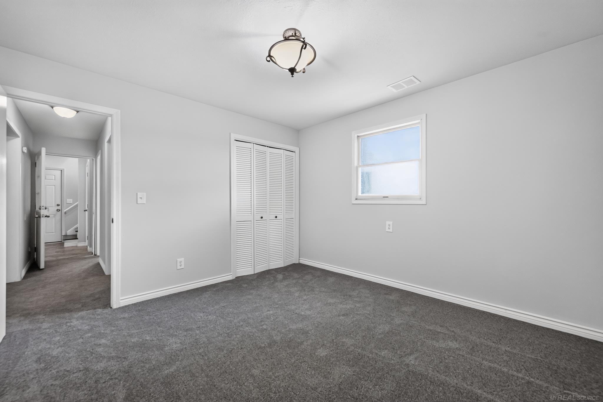 6611 Textile Road Property Photo 28