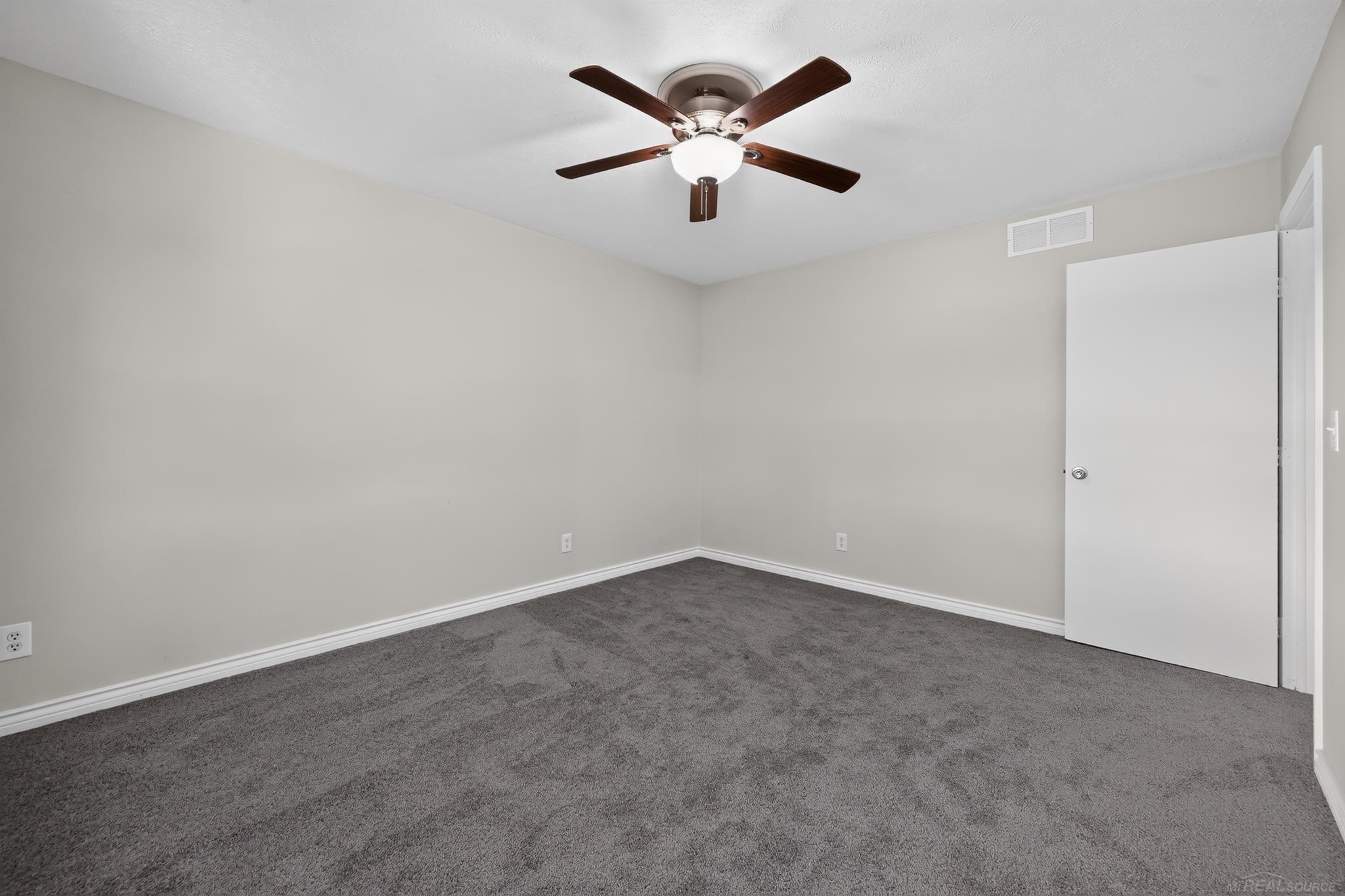 6611 Textile Road Property Photo 31