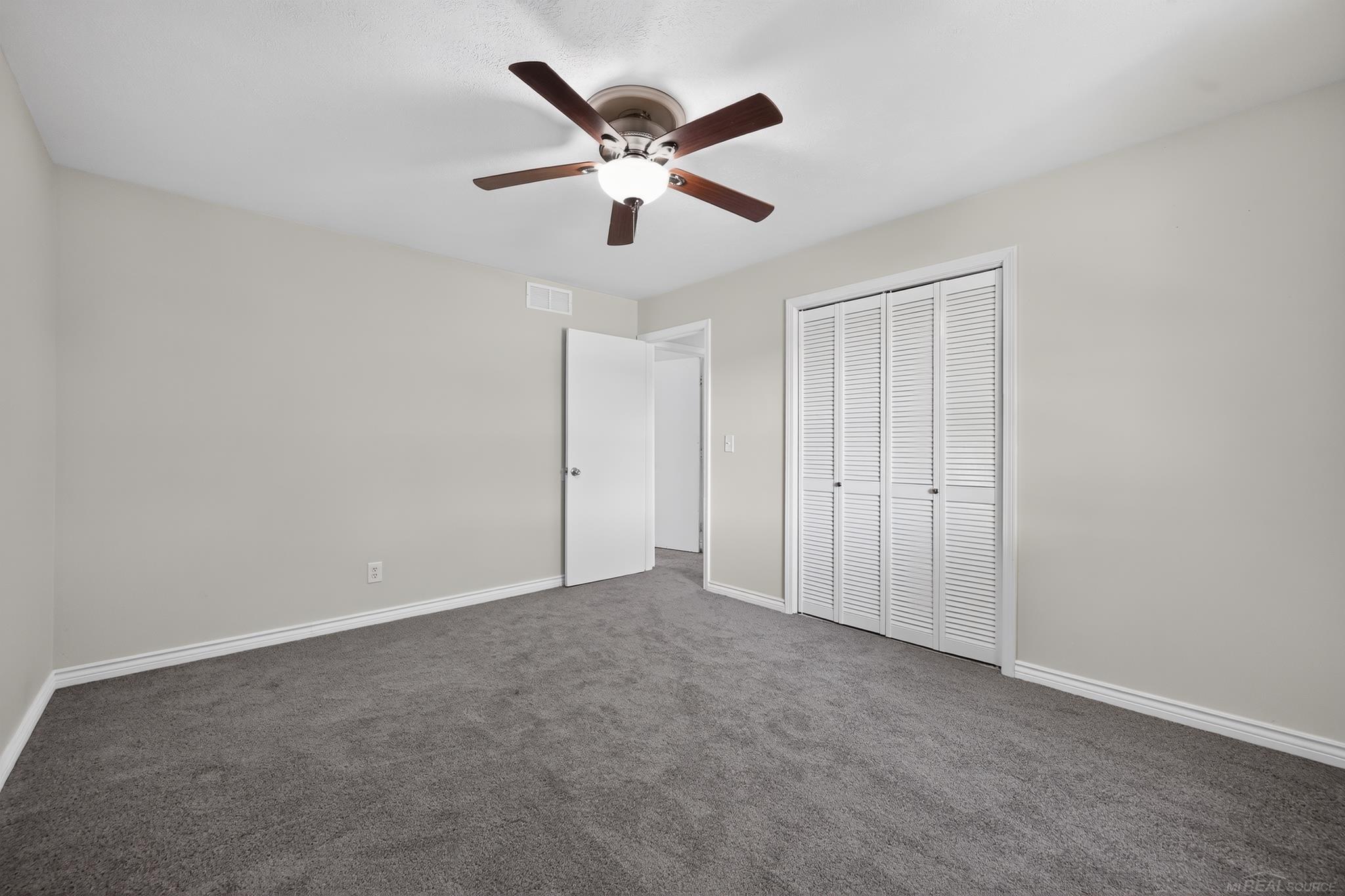 6611 Textile Road Property Photo 33