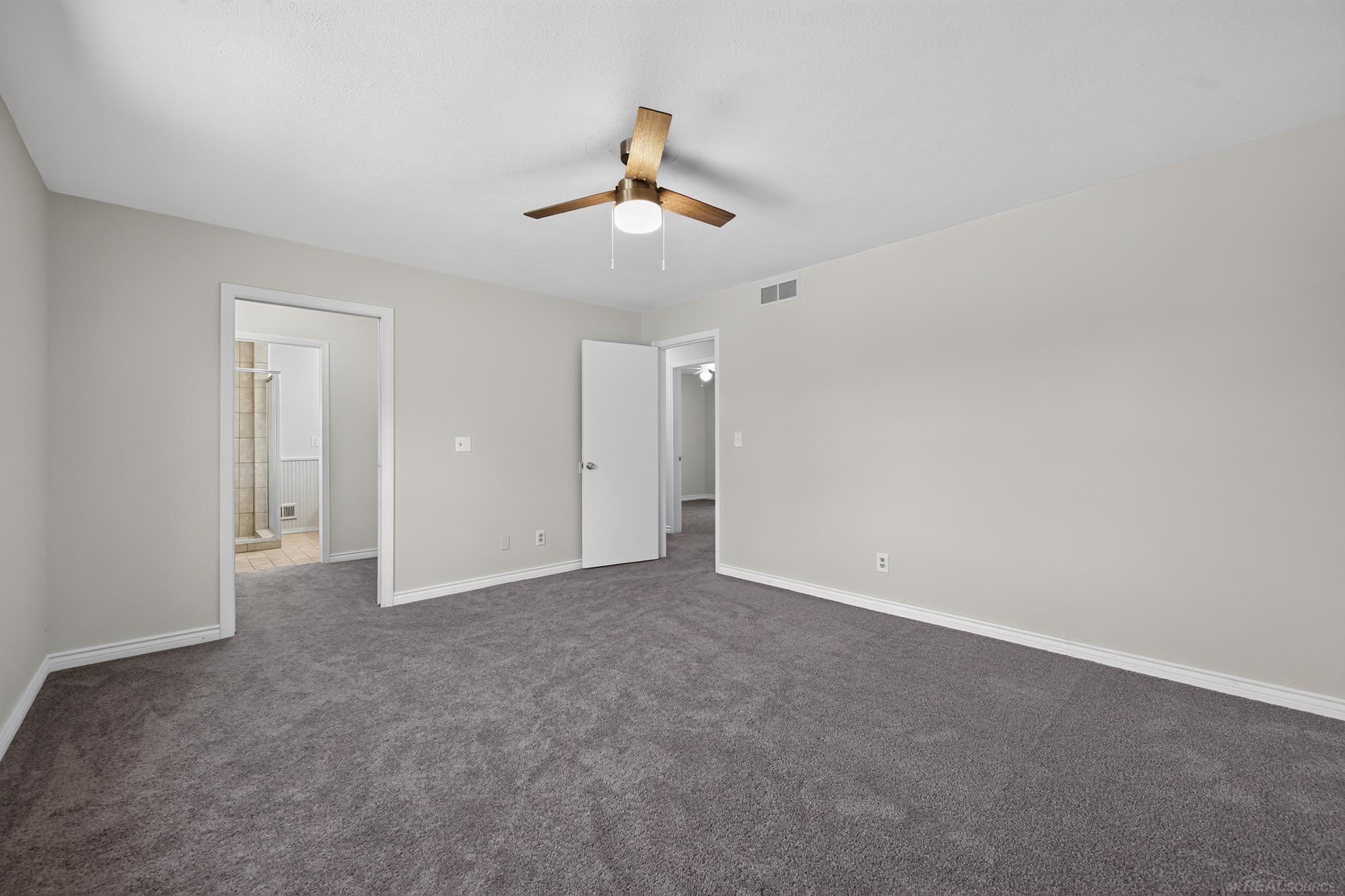 6611 Textile Road Property Photo 36
