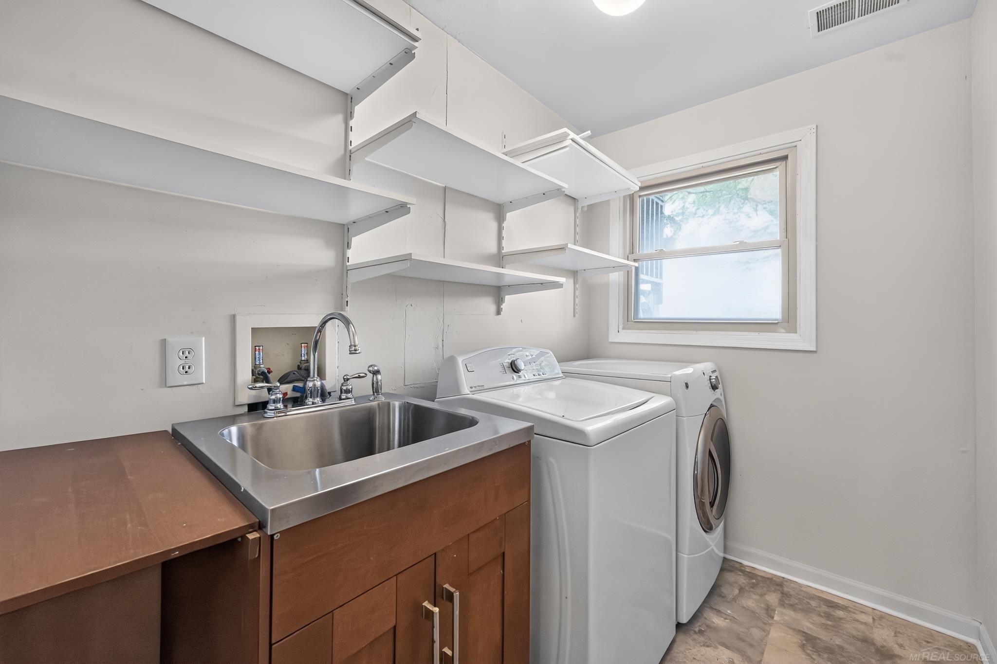 6611 Textile Road Property Photo 52