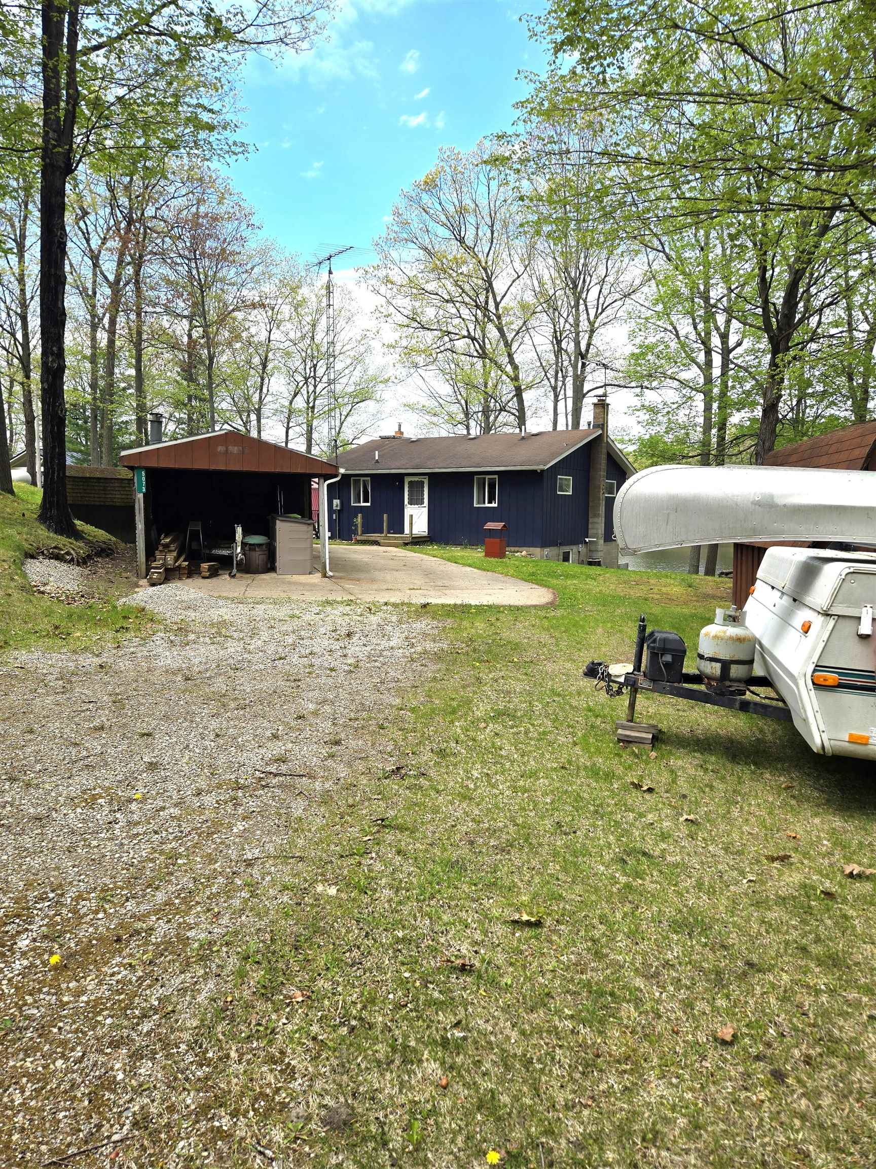 5073 Ruby Drive Property Photo 2