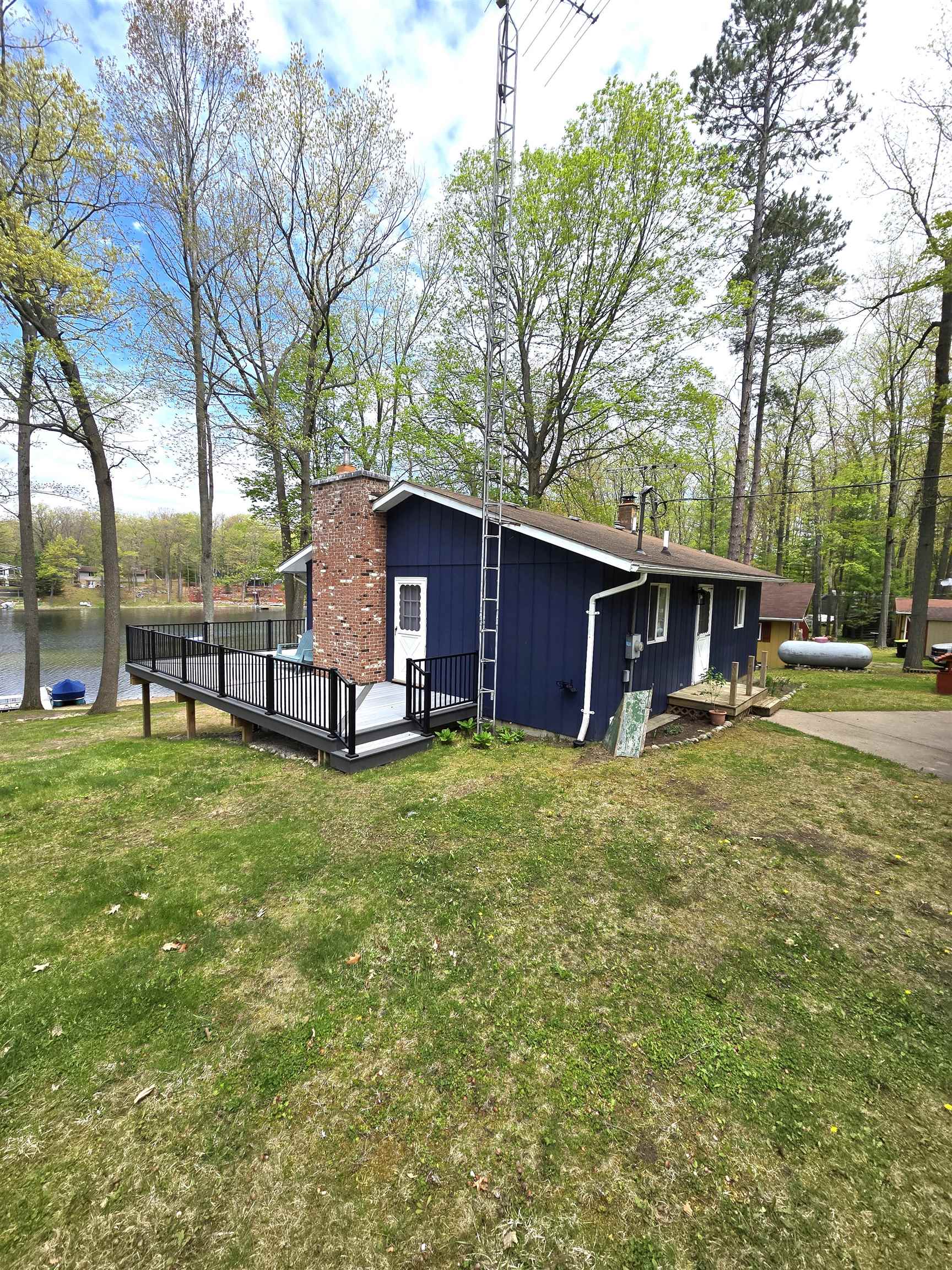 5073 Ruby Drive Property Photo 7