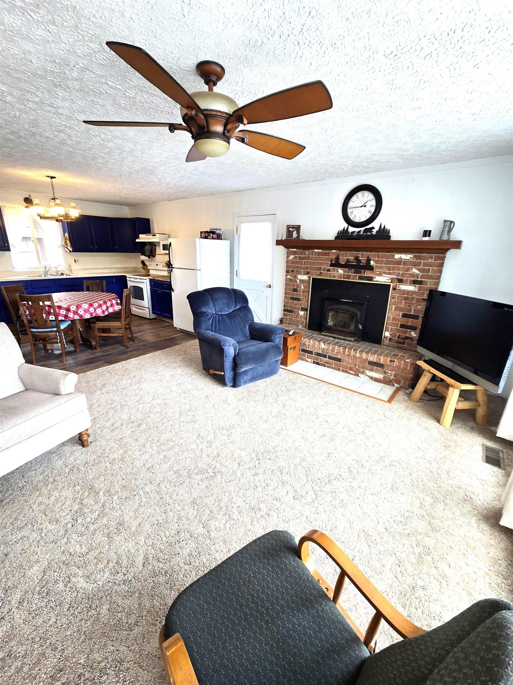 5073 Ruby Drive Property Photo 12