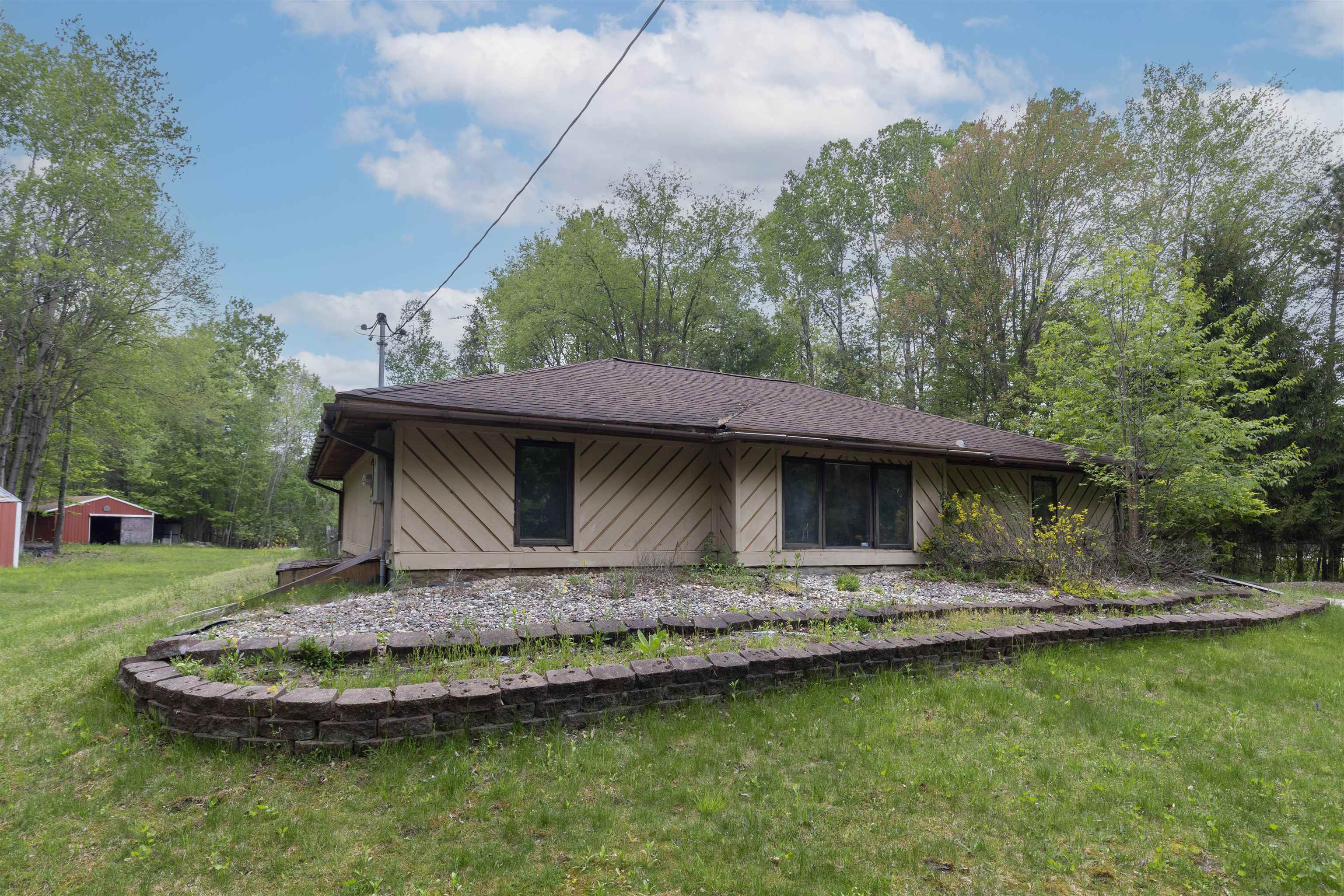 1156 S Alamando Road Property Photo 2