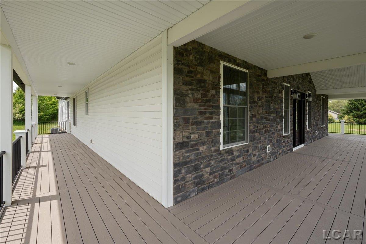 8810 Stephenson Road Property Photo 6