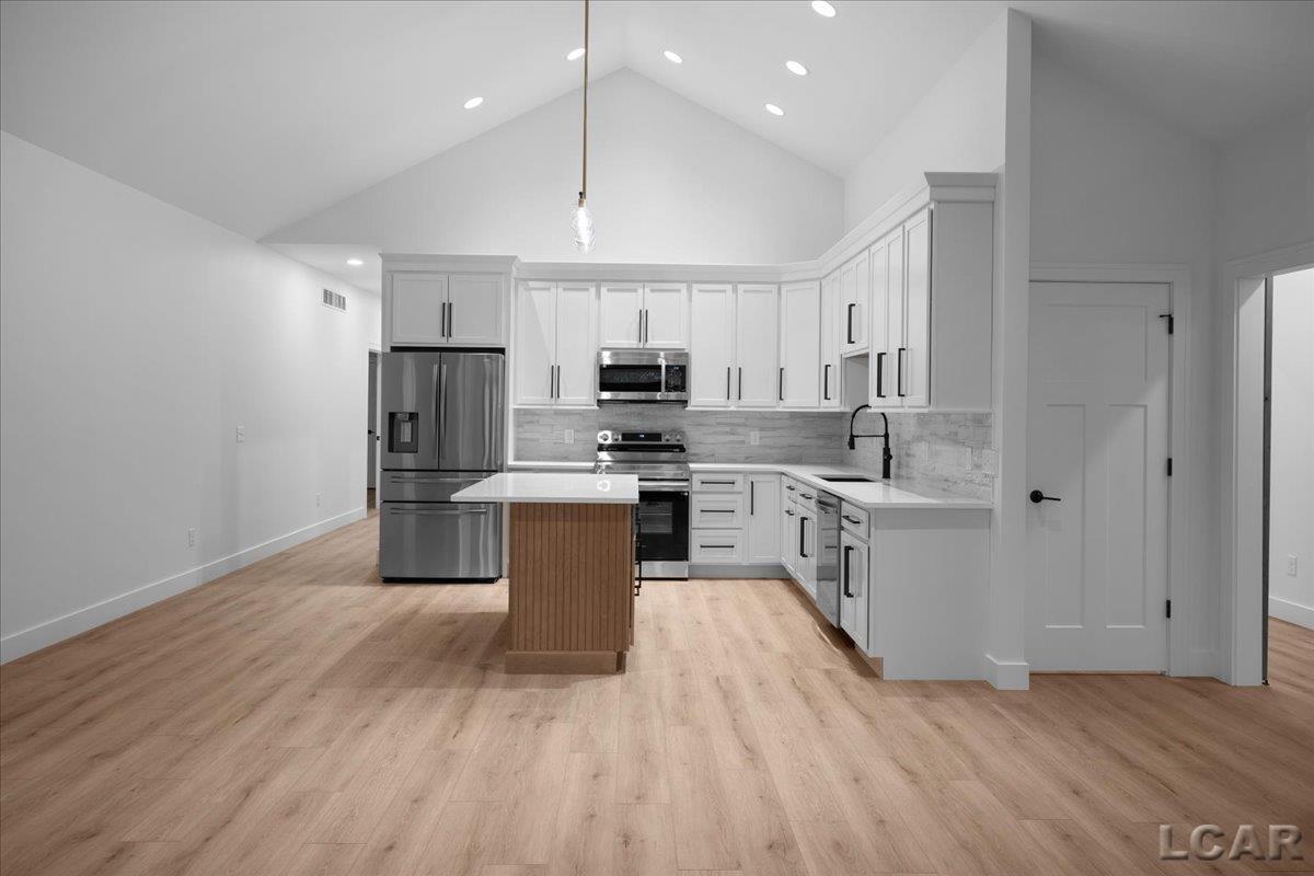 8810 Stephenson Road Property Photo 8