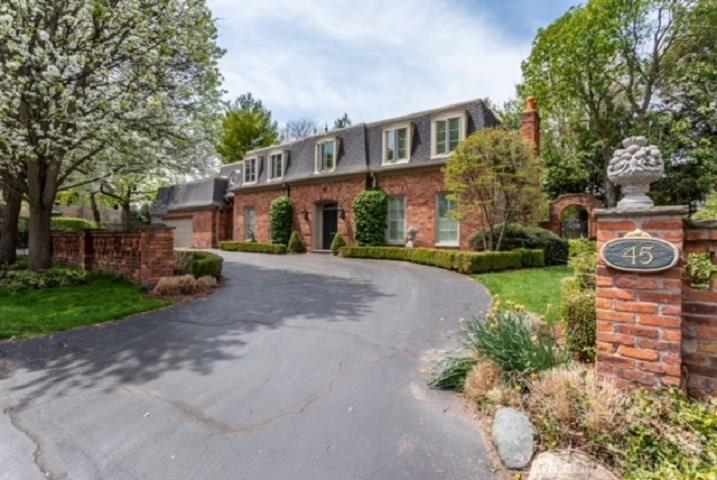 45 Lakecrest Lane Property Photo 1