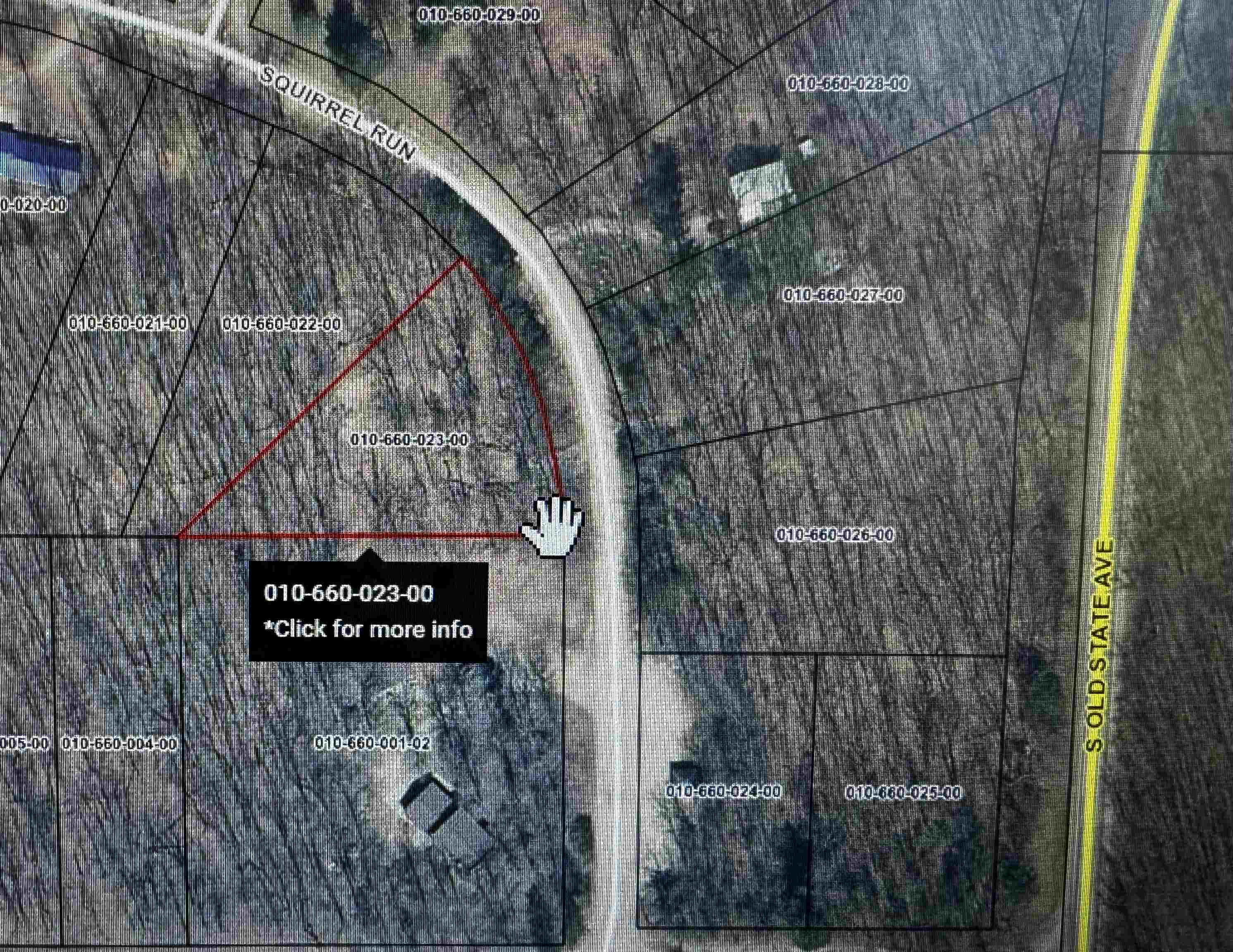 4950 Squirrel Run Property Photo 8