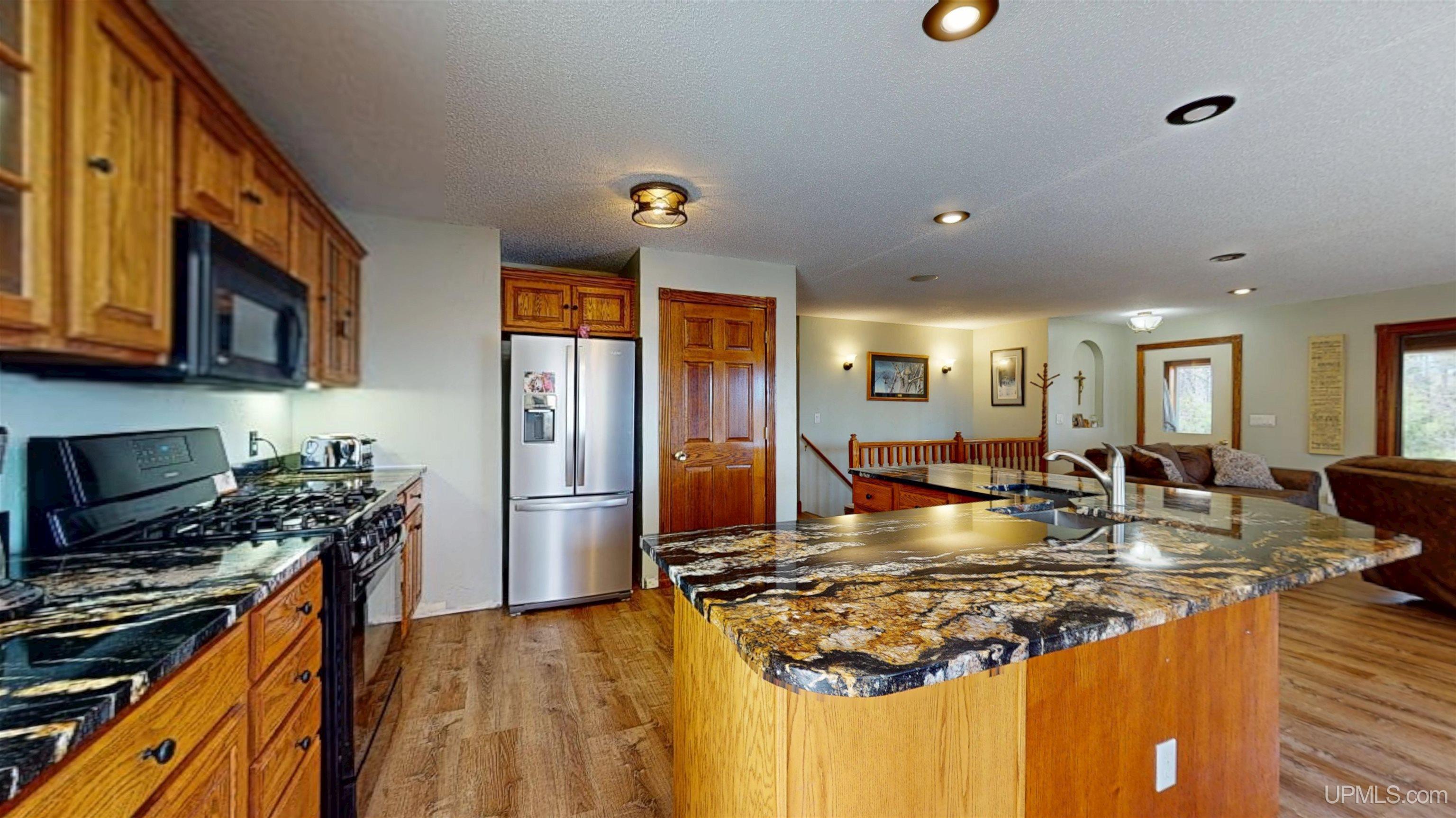 5152 Floating Bear Road Property Photo 5