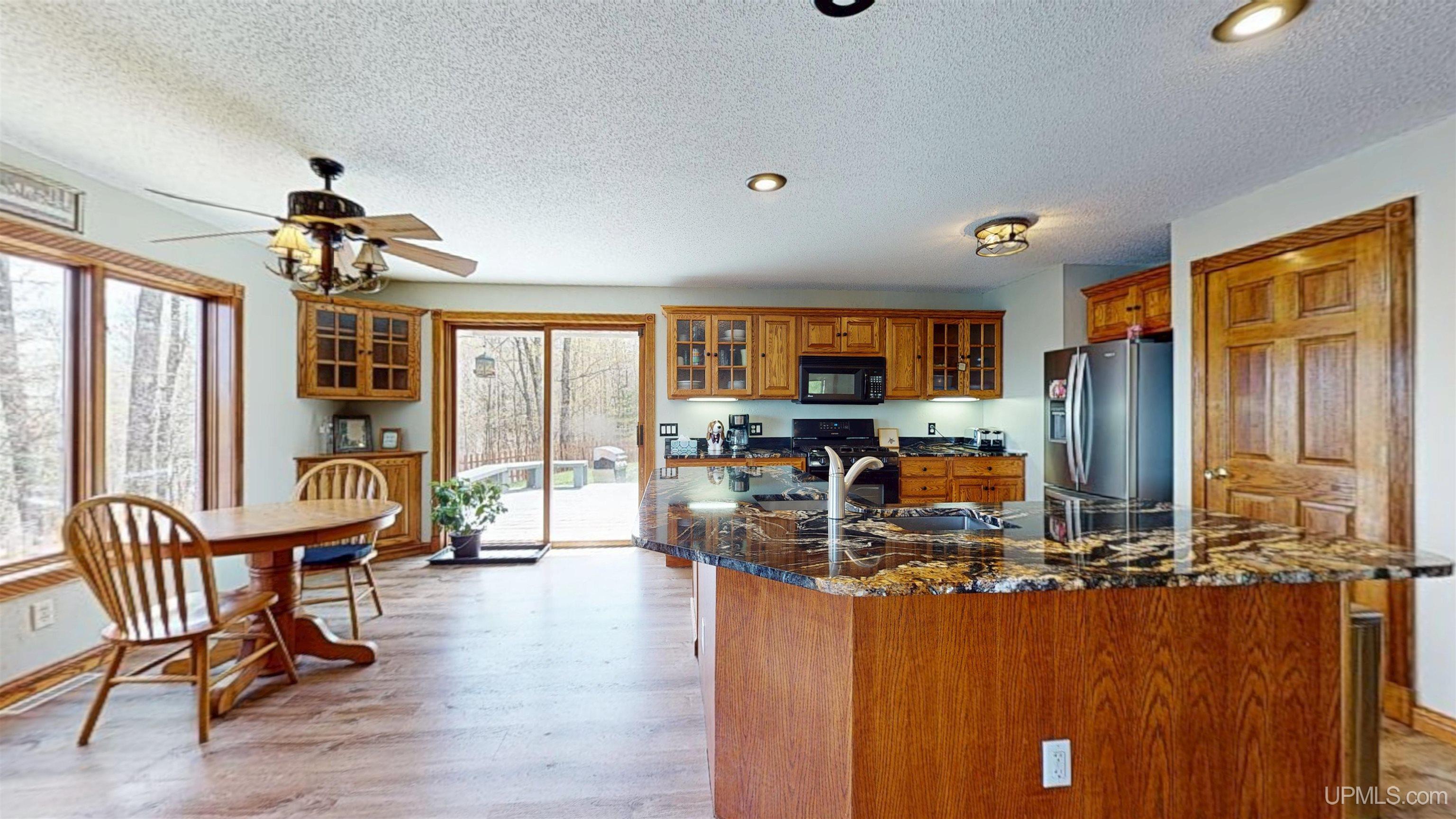 5152 Floating Bear Road Property Photo 7