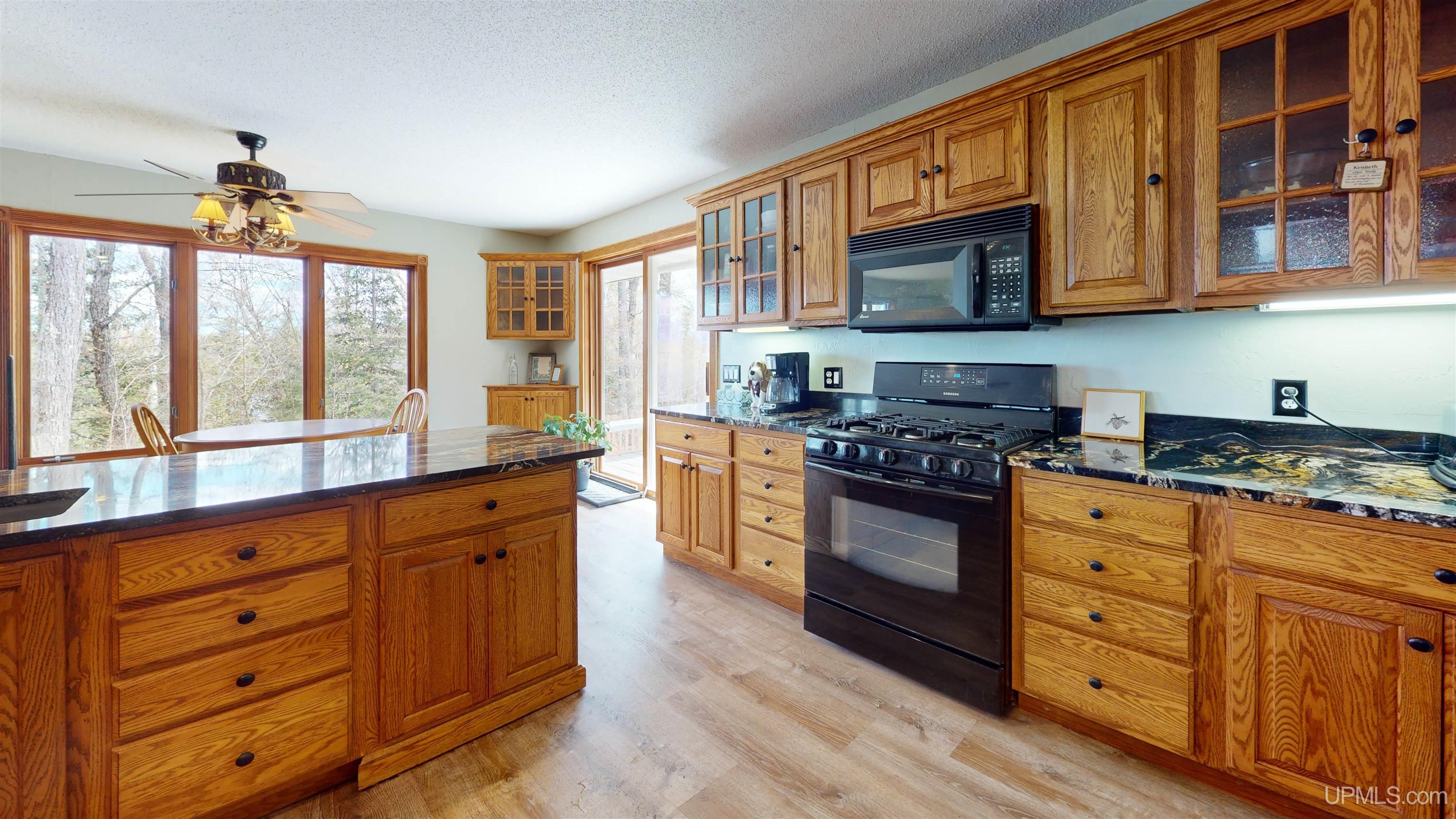 5152 Floating Bear Road Property Photo 9