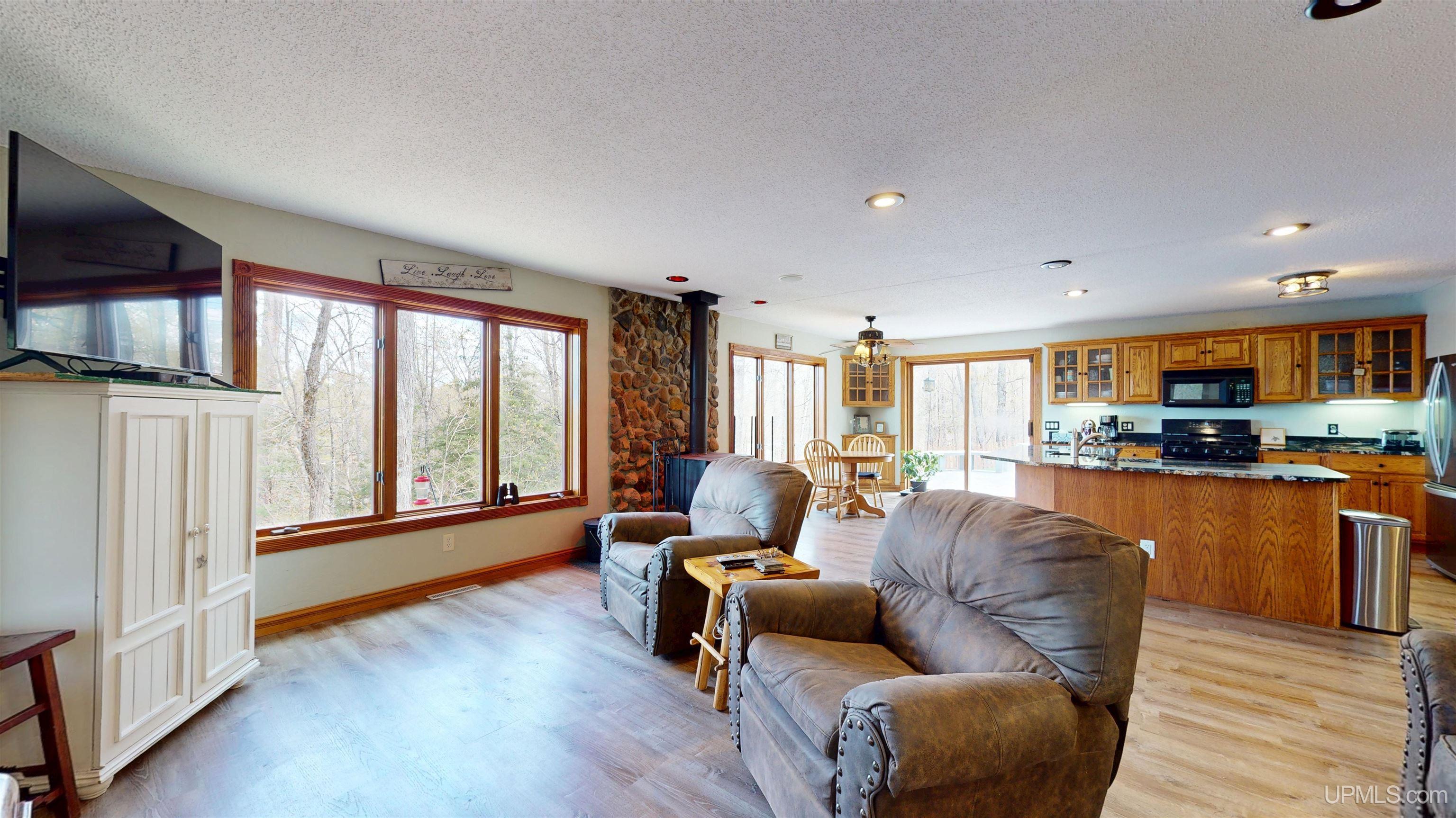 5152 Floating Bear Road Property Photo 15