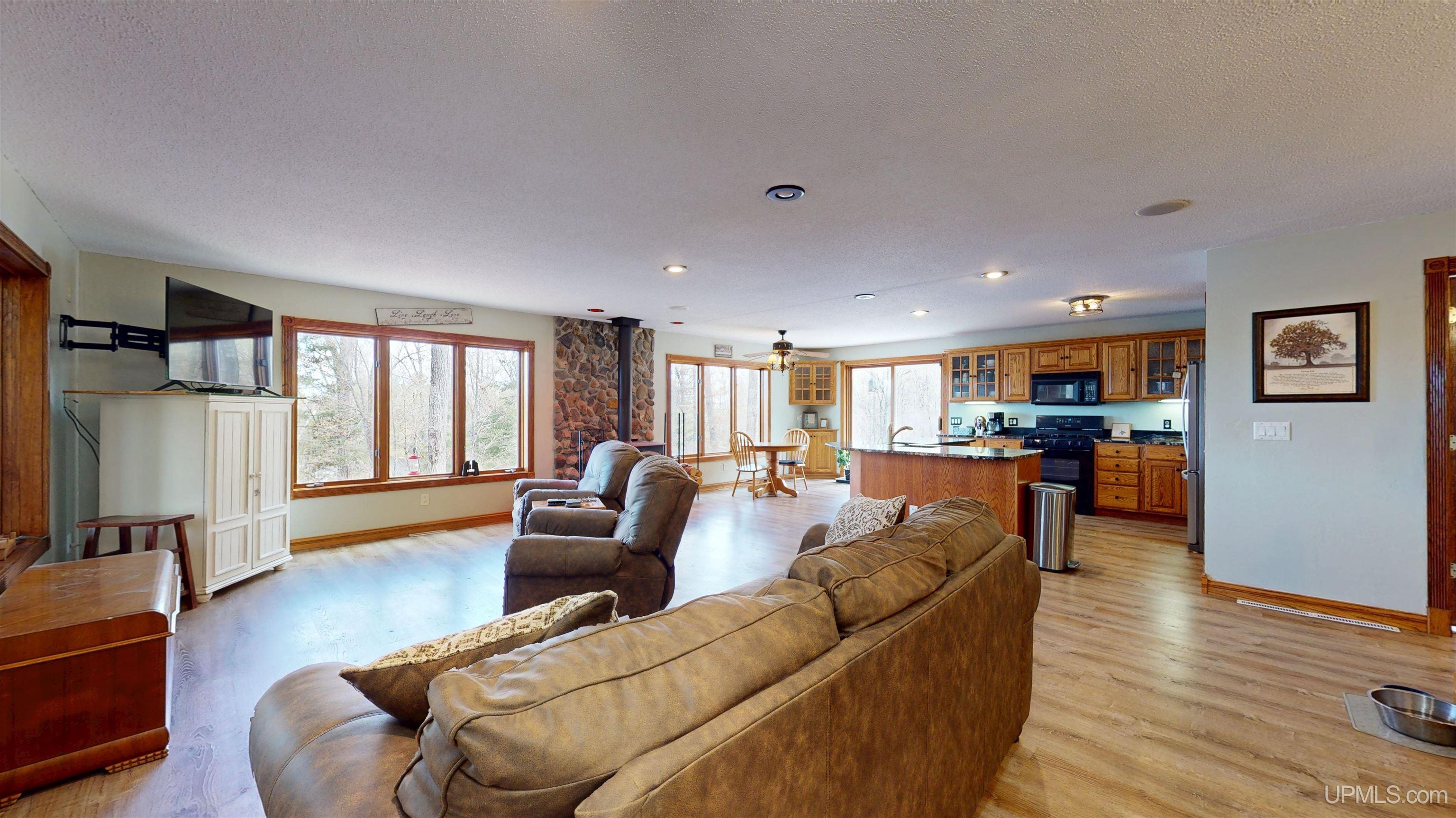 5152 Floating Bear Road Property Photo 16