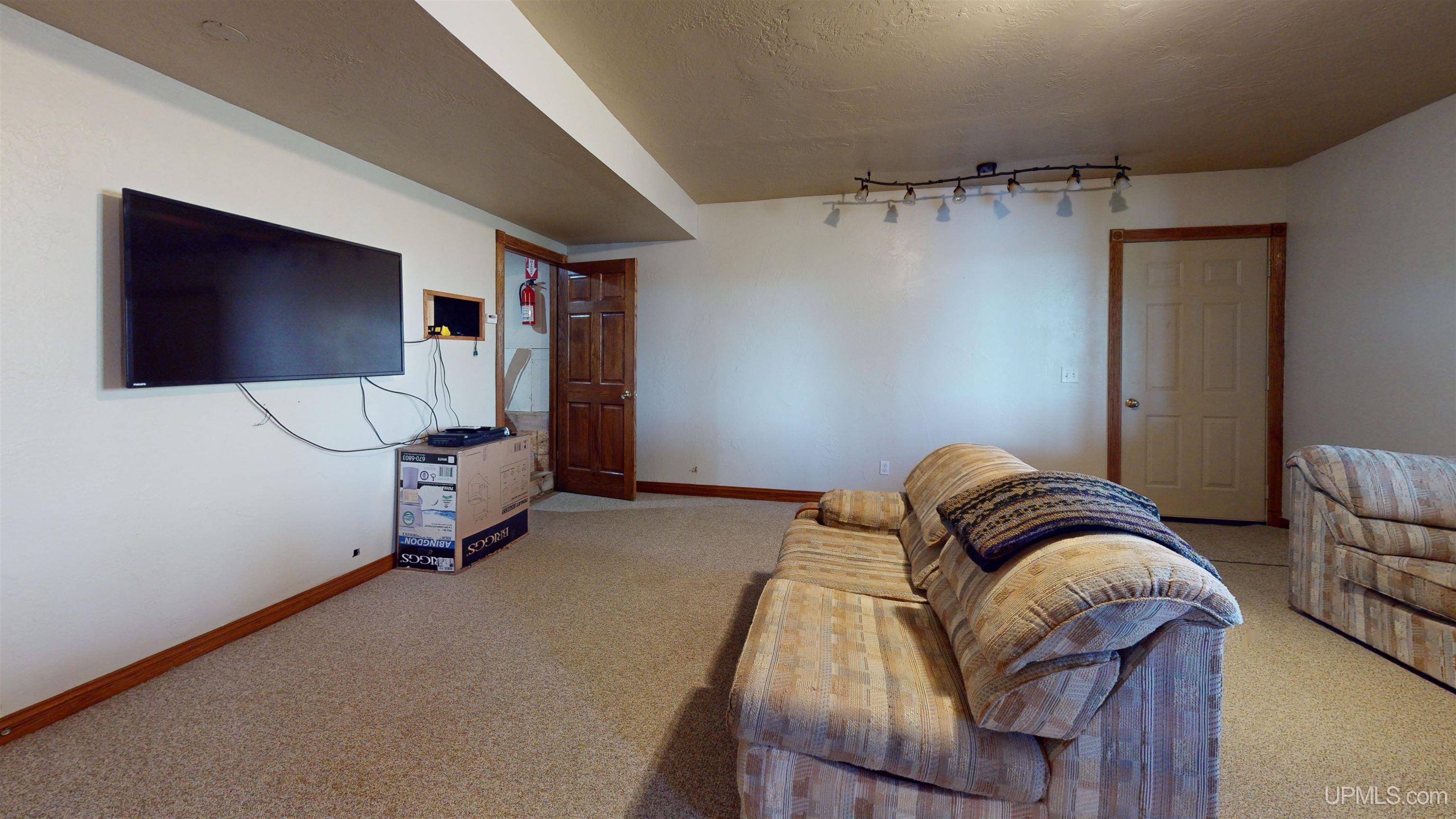 5152 Floating Bear Road Property Photo 34