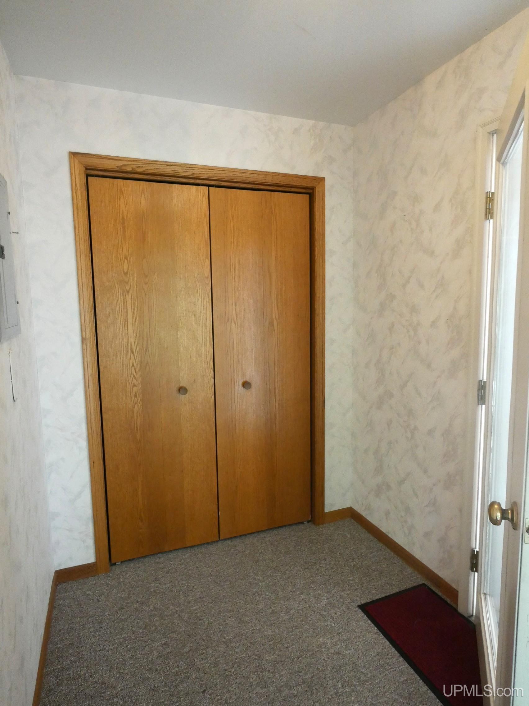 44418 Old 41 Road Property Photo 6